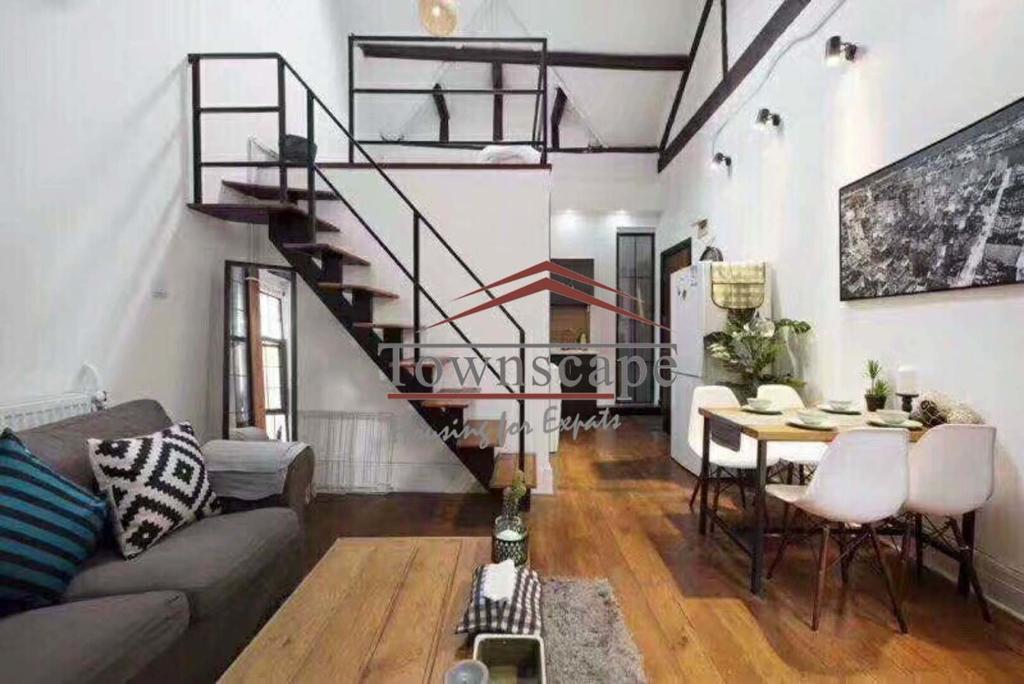  Beautiful 2BR Loft Apartment near West Nanjing Rd Metro