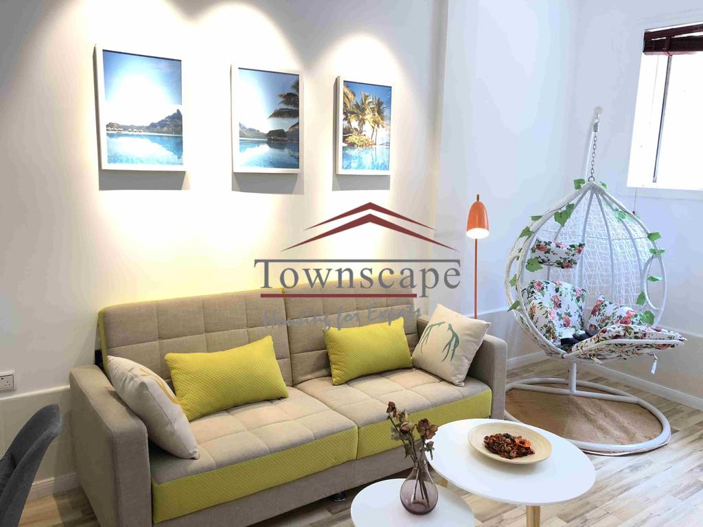  Bright 1BR Apartment in Hengshan Road