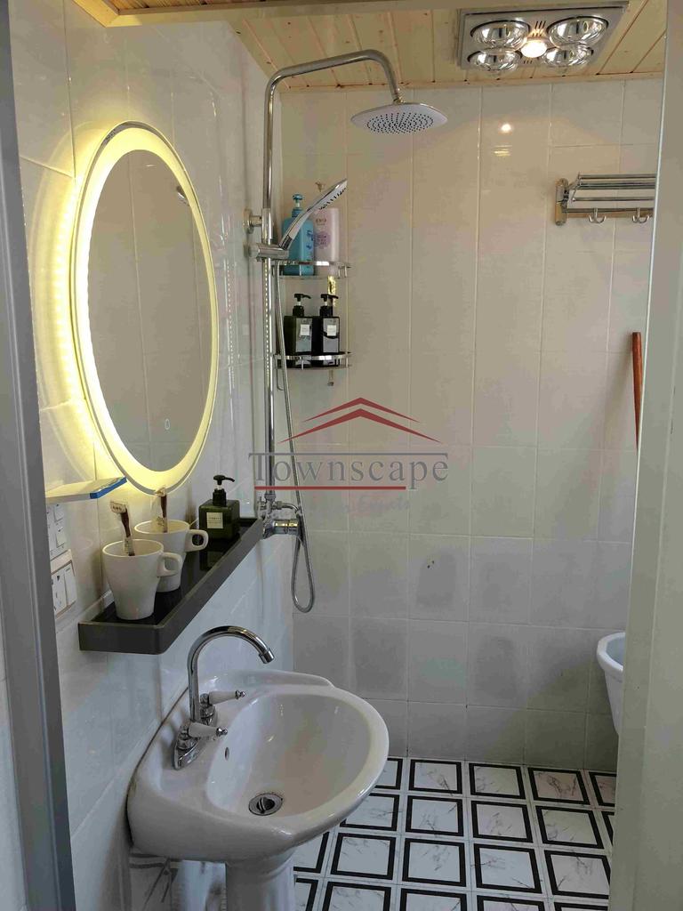  Bright 1BR Apartment in Hengshan Road