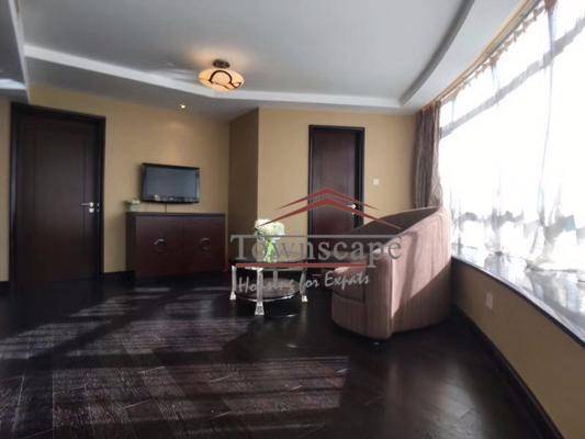  Sunny 2BR Service Apartment in West Nanjing Rd