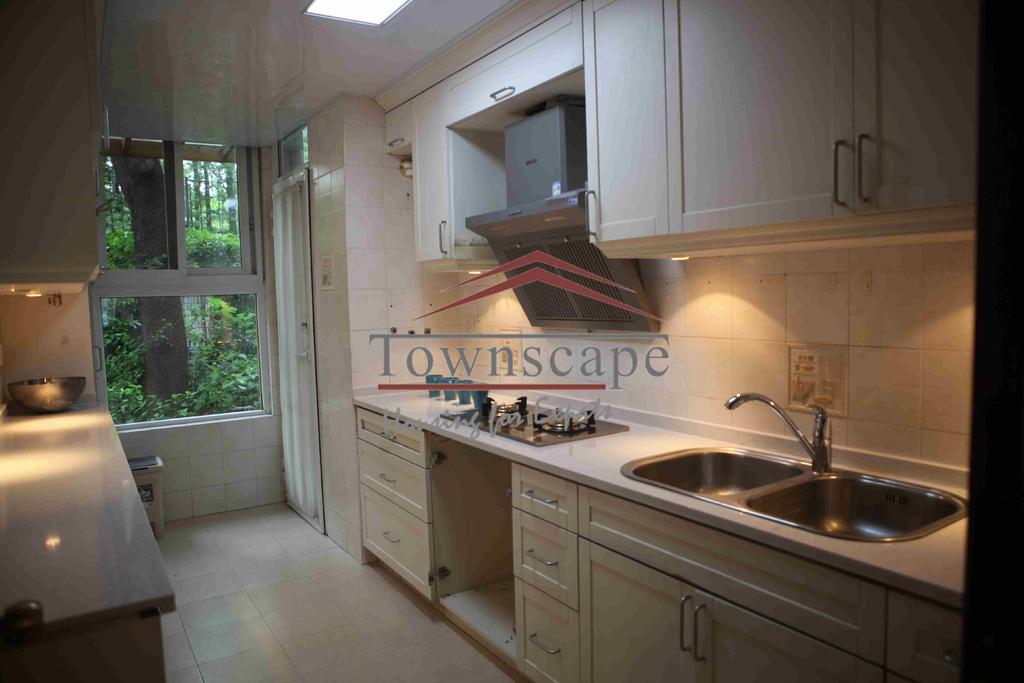  Well-kept Townhouse in Hongqiao