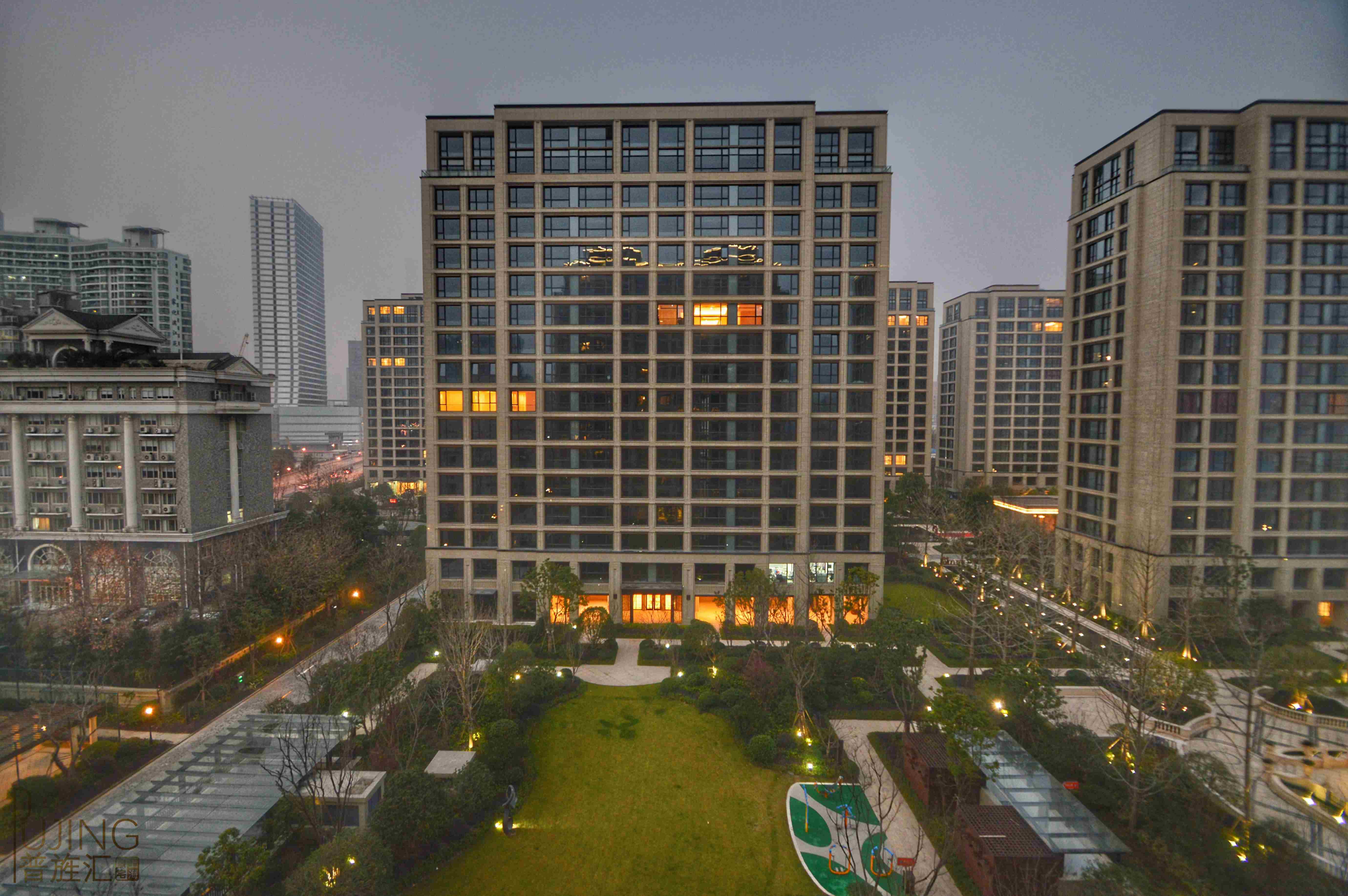  Luxurious 4BR Apartment for Rent in Pudong