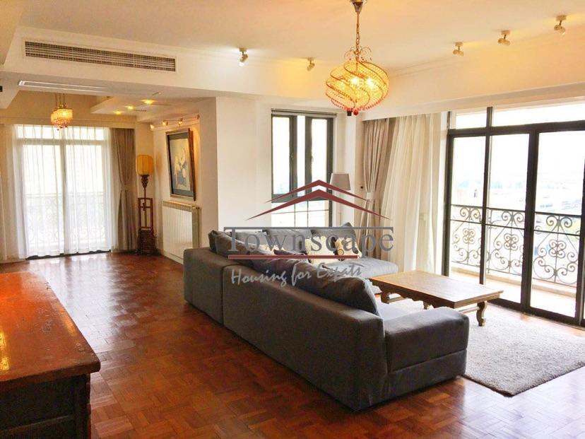  Spacious High-End 3BR Apartment in French Concession