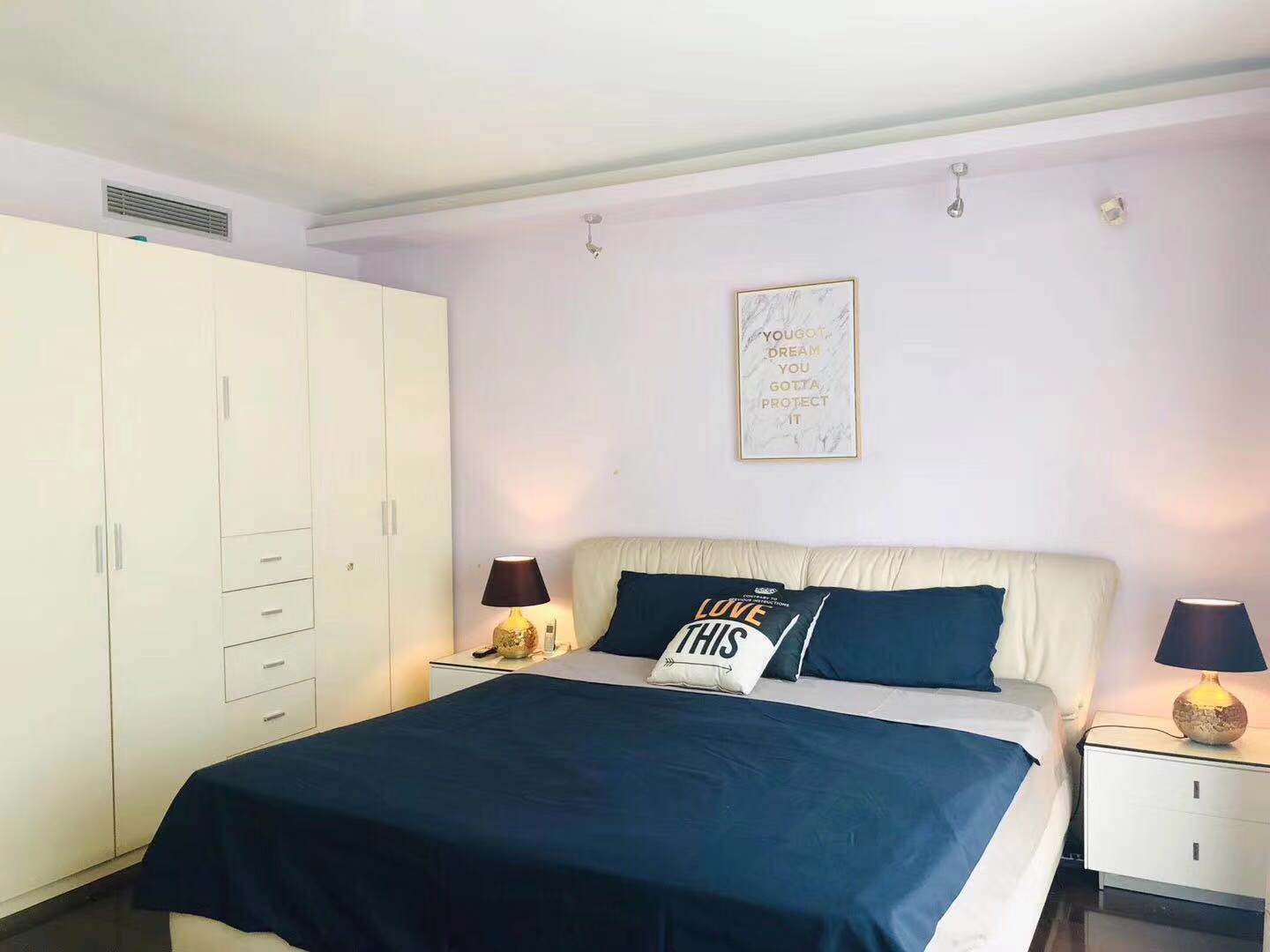  4BR Duplex Apartment in Hongqiao near Zhongshan Park