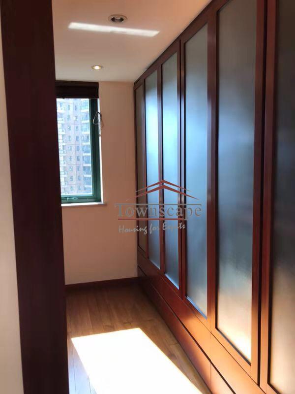  New 4BR Apartment for Rent in Hongqiao