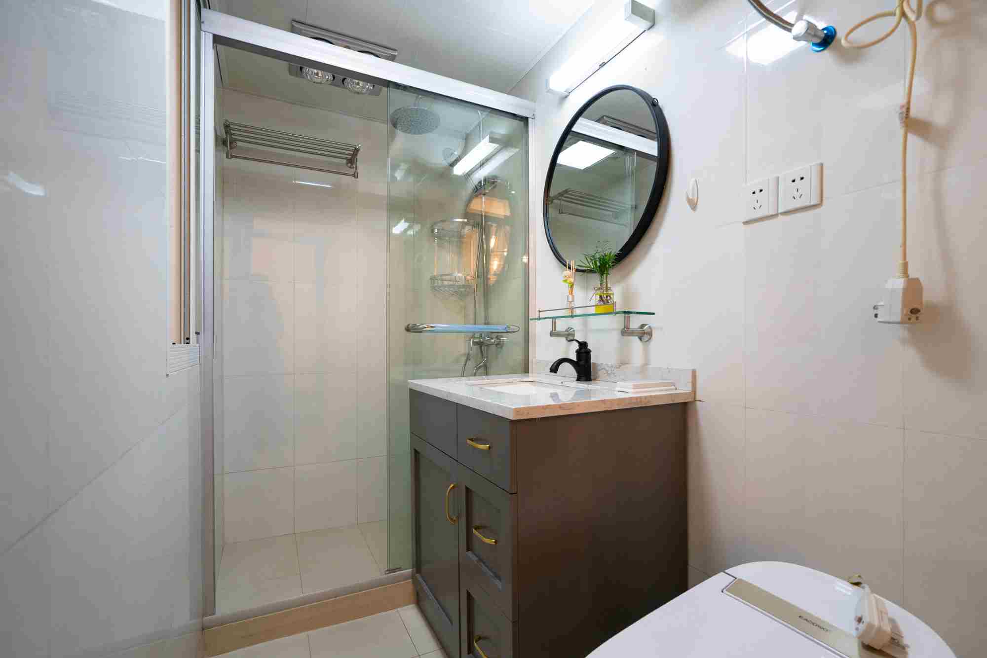  Renovated 1BR Apartment North Xujiahui