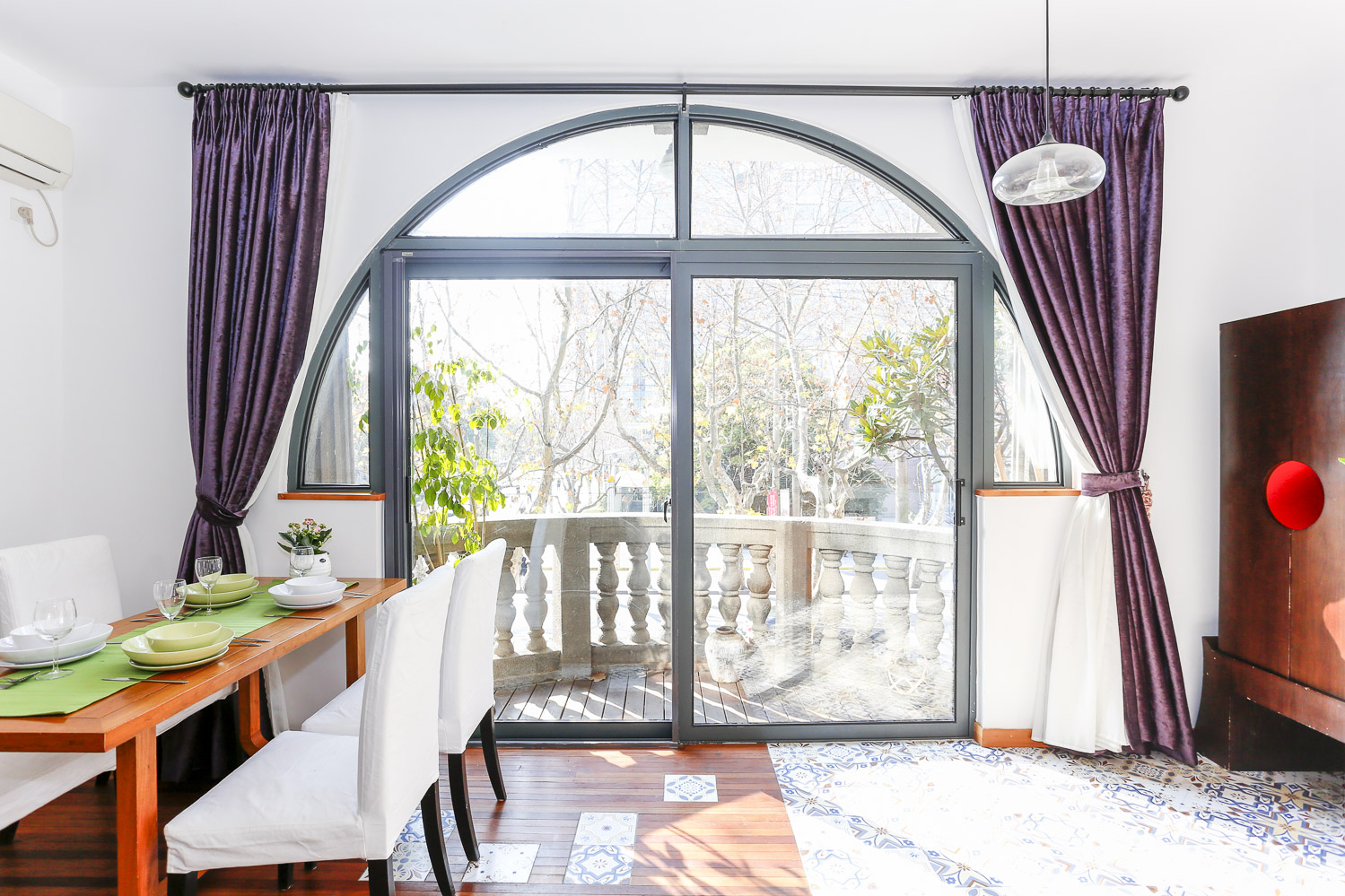 arched balcony entrance Large-Terraced FFC House Apartment for Rent in Shanghai