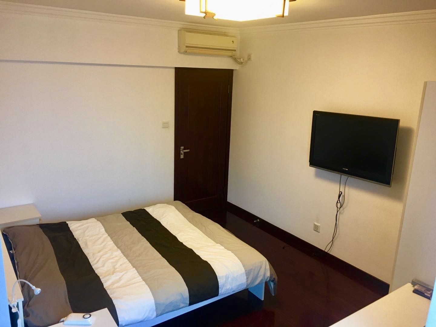 tv in bedroom Apartment ON Zhongshan Park for Rent in Shanghai