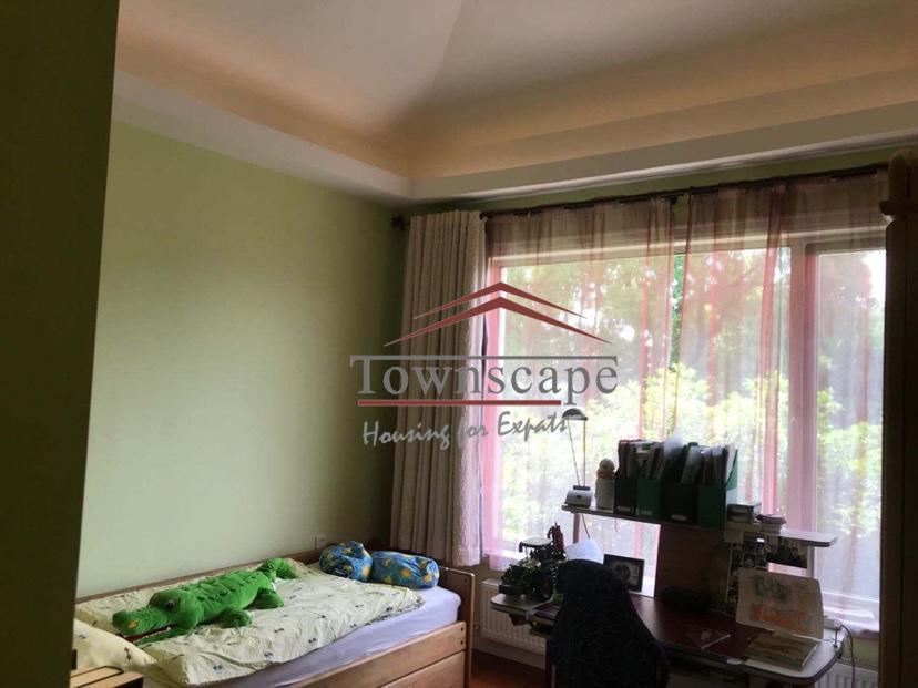 sunny bedroom Villa in Qingpu near German and French Schools