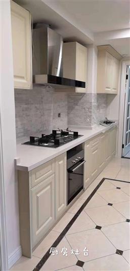 big kitchen Renovated Duplex Apartment in Luxury Summit Compound for Rent in FFC, Shanghai