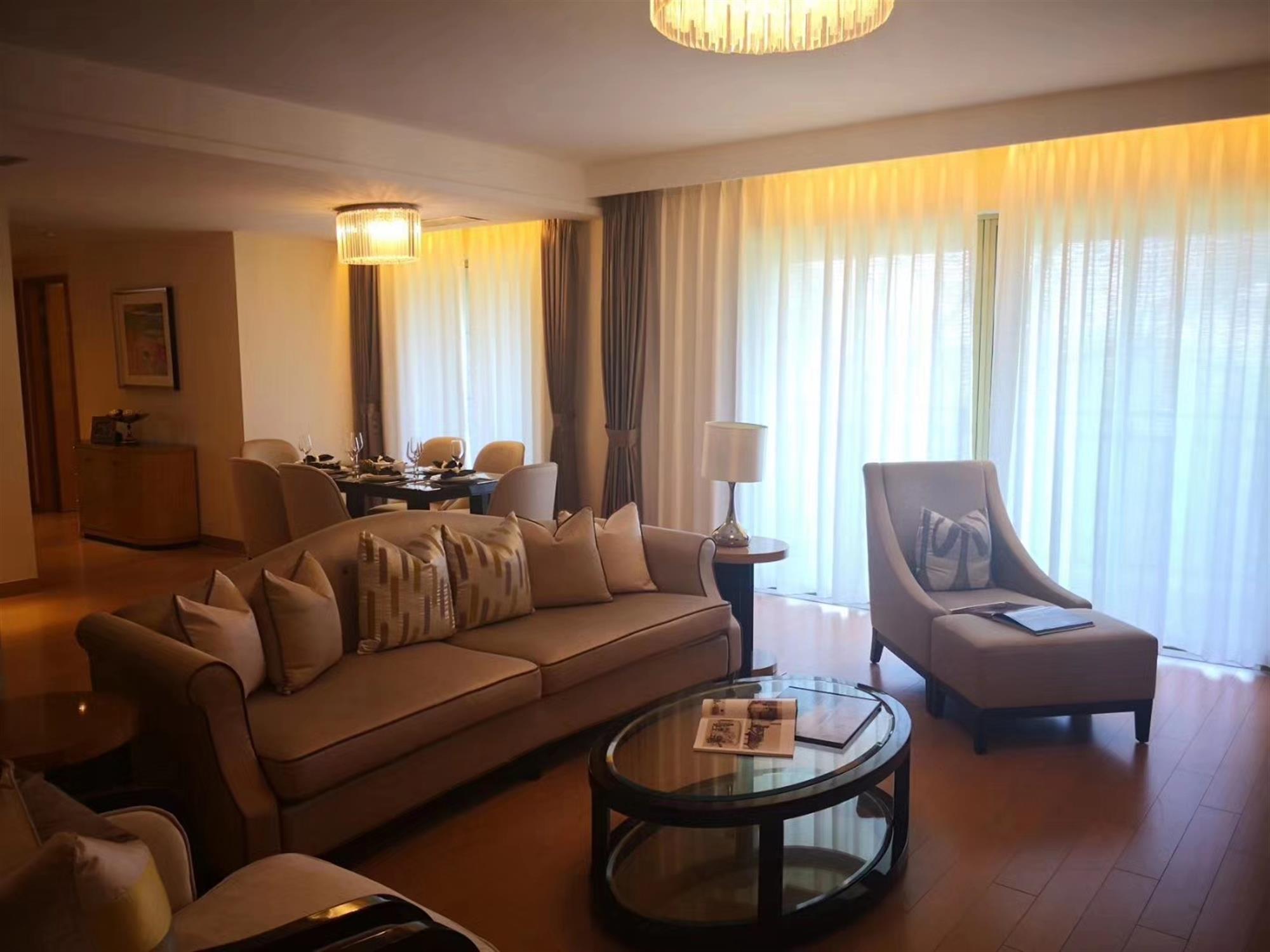 High-End Gubei Service Apartments Available in Shanghai