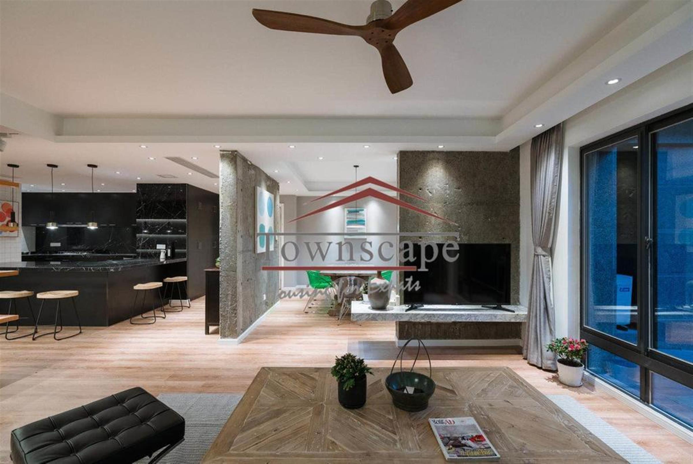 ceiling fan Rare Downtown Jing’an 4BR apartment for Rent in Shanghai
