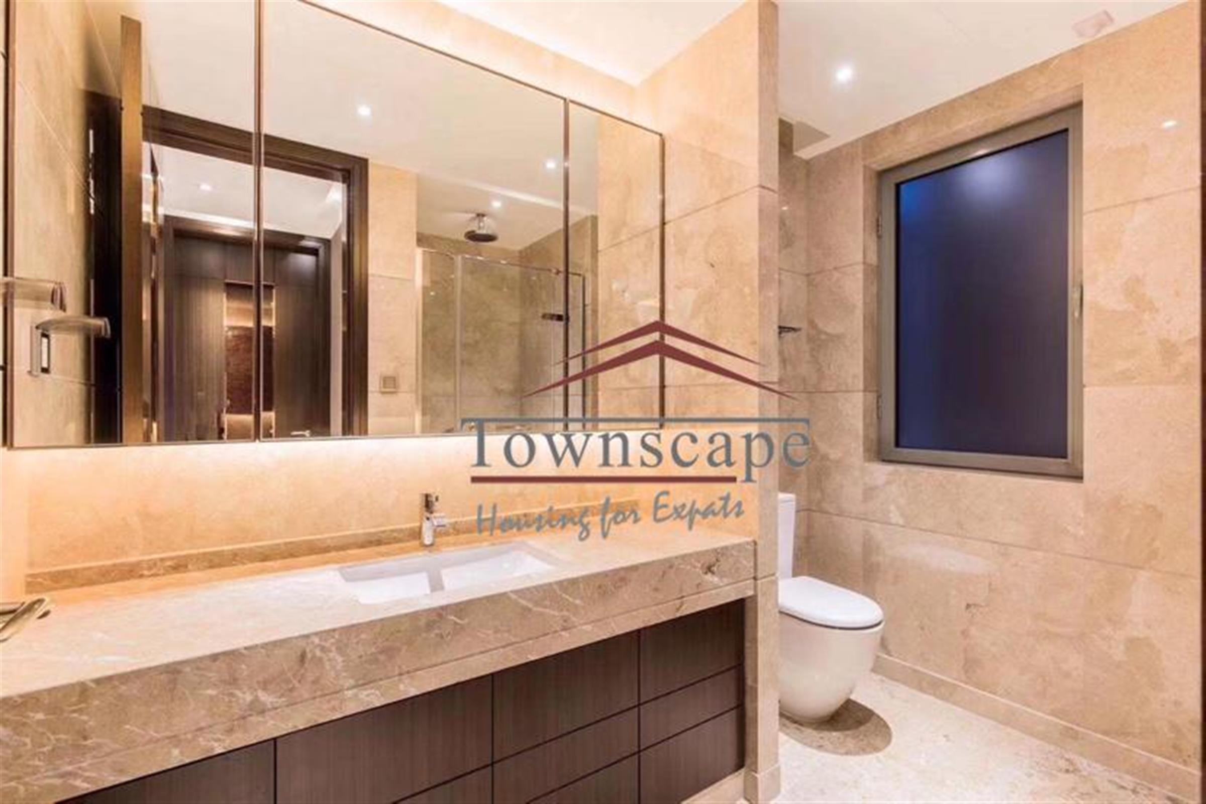 Big Bathroom Luxury New Spacious Xintiandi Apartment for Rent in Shanghai