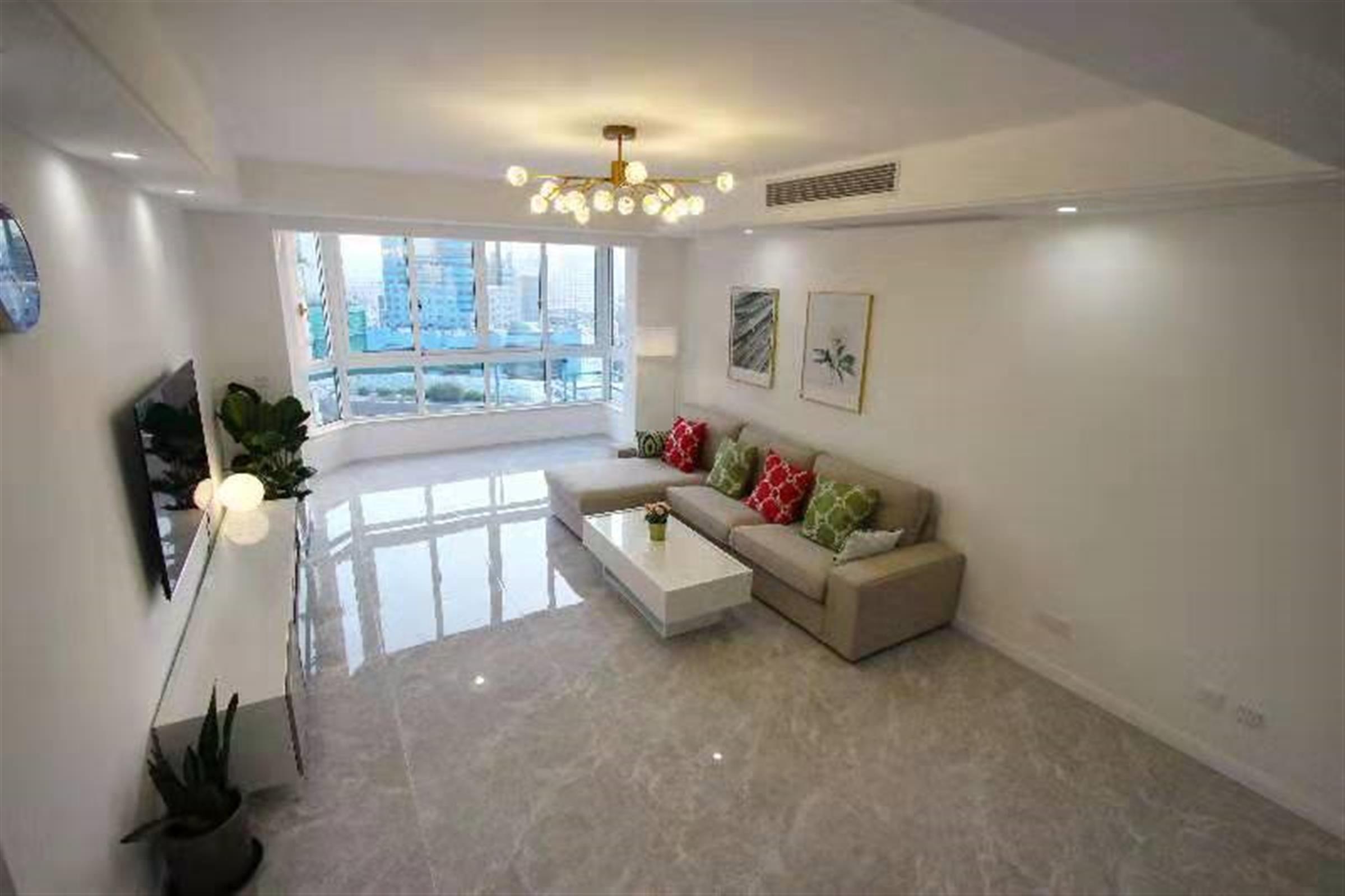 Open Areas New Lux Penthouse Duplex in Da’an Garden in Jing’an for Rent in Shanghai