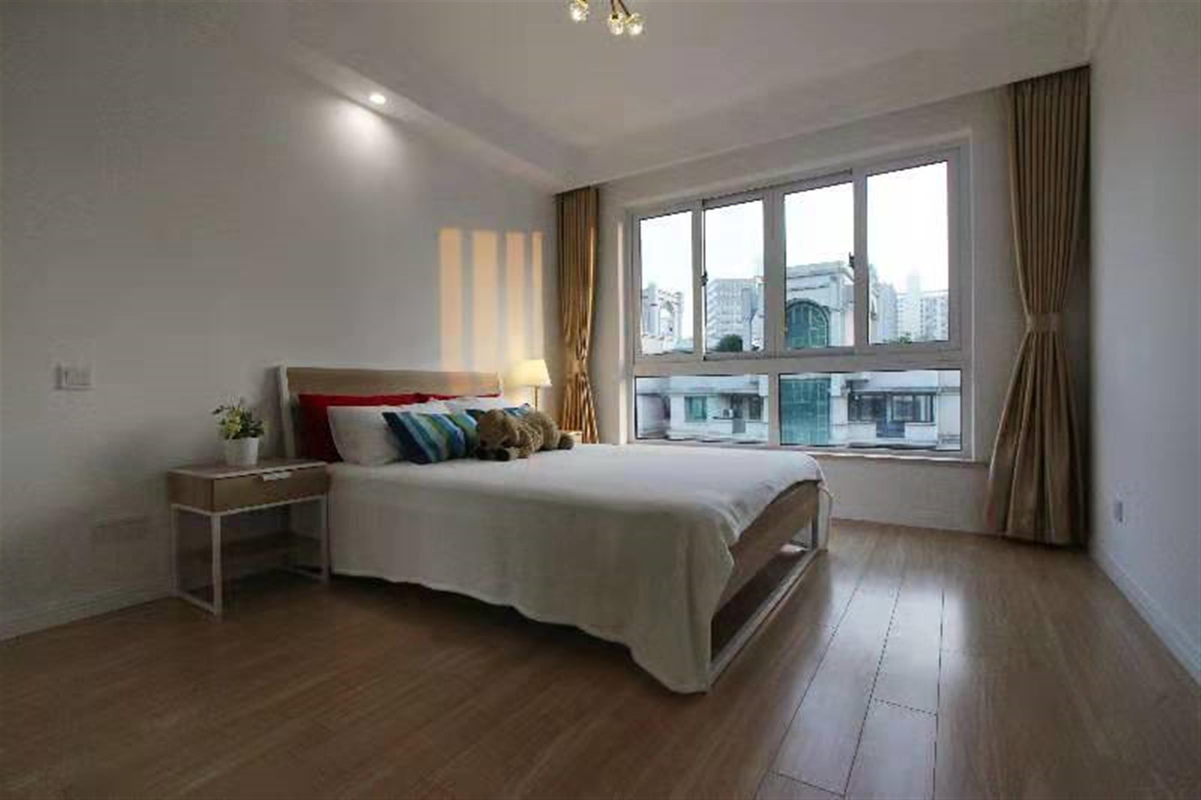 Bright Bedrooms New Lux Penthouse Duplex in Da’an Garden in Jing’an for Rent in Shanghai