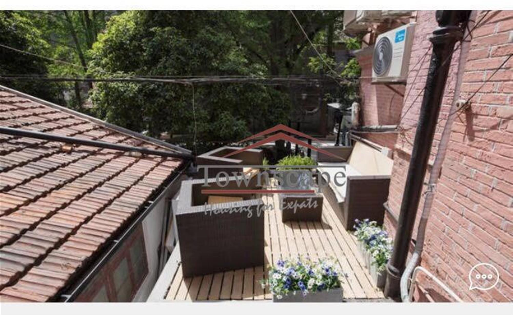 quaint rooftop Top-floor Jing