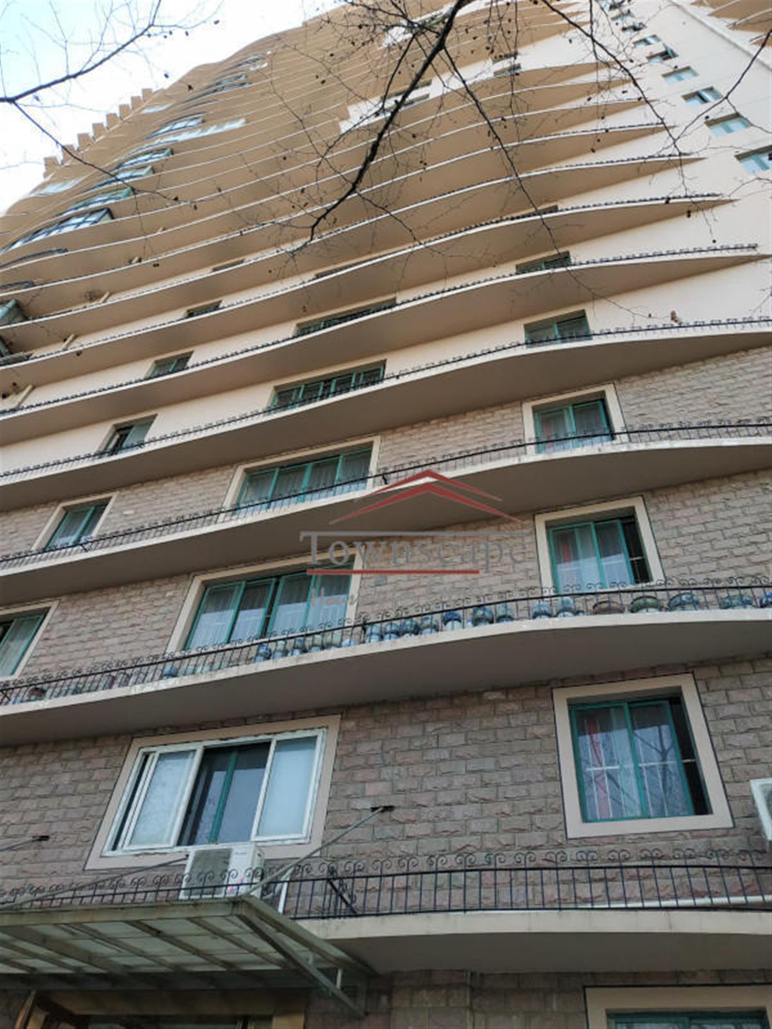 Tall building Spacious Cozy XTD Apartment with Big Balcony for Rent in Shanghai