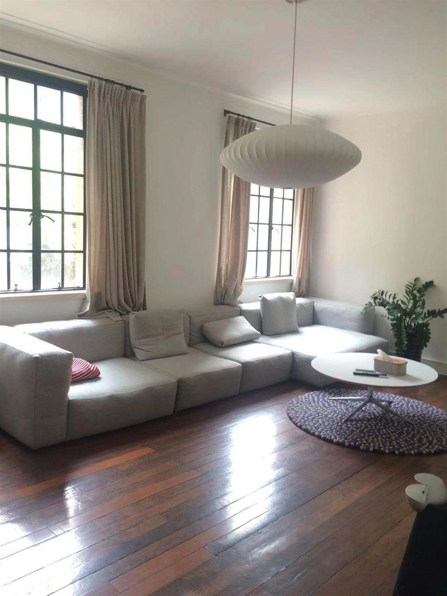 modern decor Independent 3-Story House w Garden in Jing’an for Rent in Shanghai