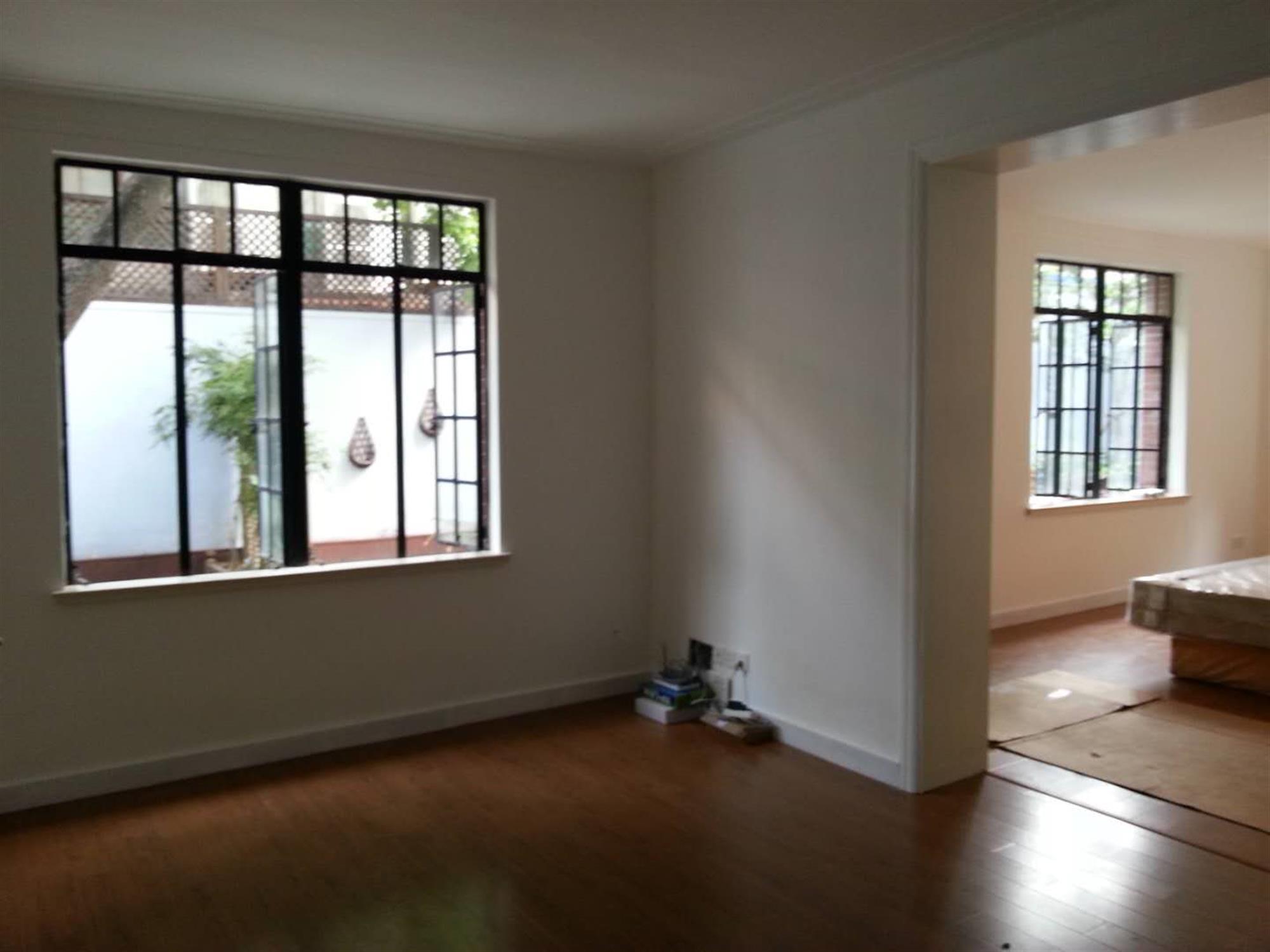 Large rooms Independent 3-Story House w Garden in Jing’an for Rent in Shanghai