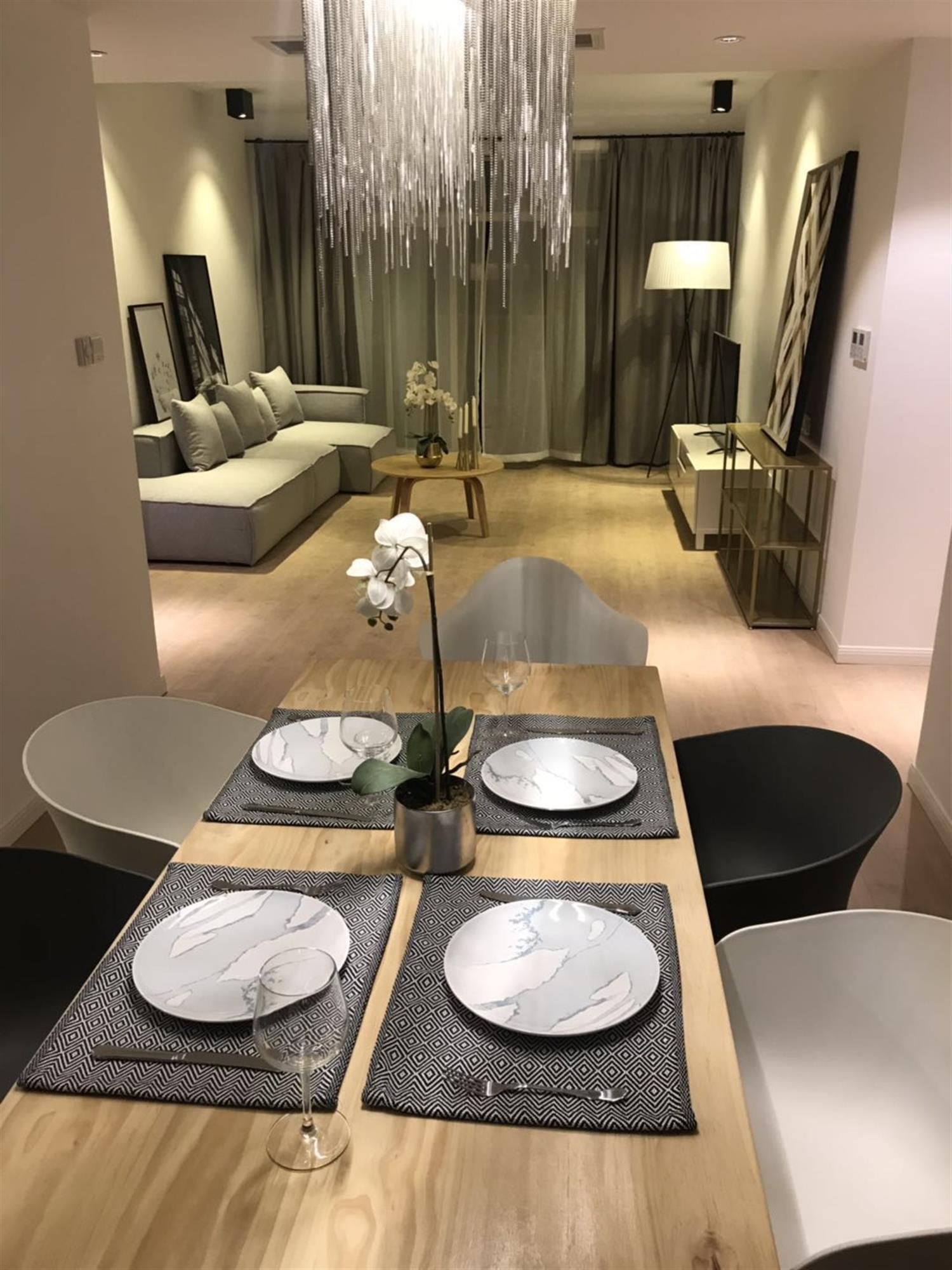 Renovated Modern La Doll Apartment for Rent in Jing’an Shan