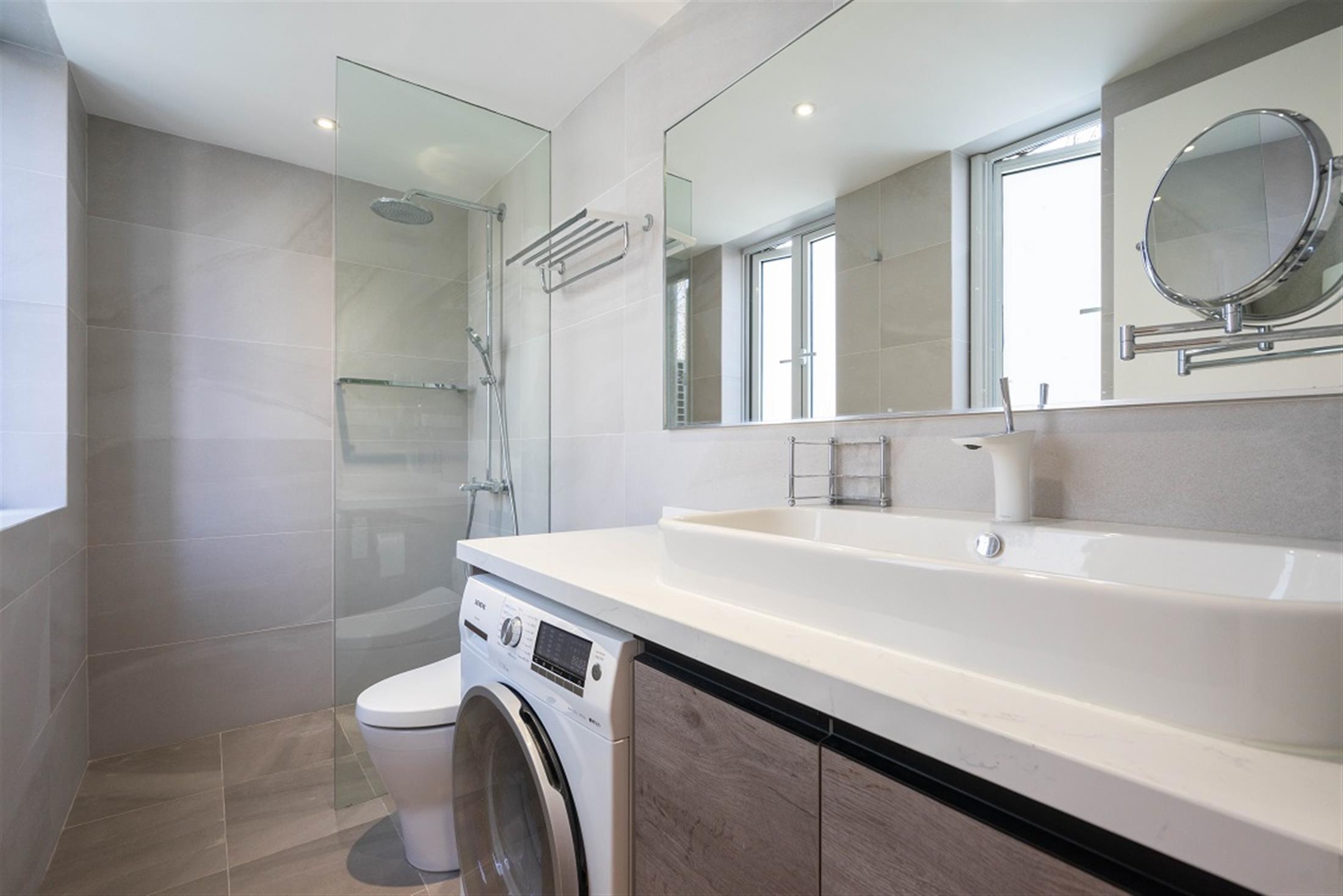 new bathroom New Spacious FFC Lane House 3F Apartment for Rent in Shanghai