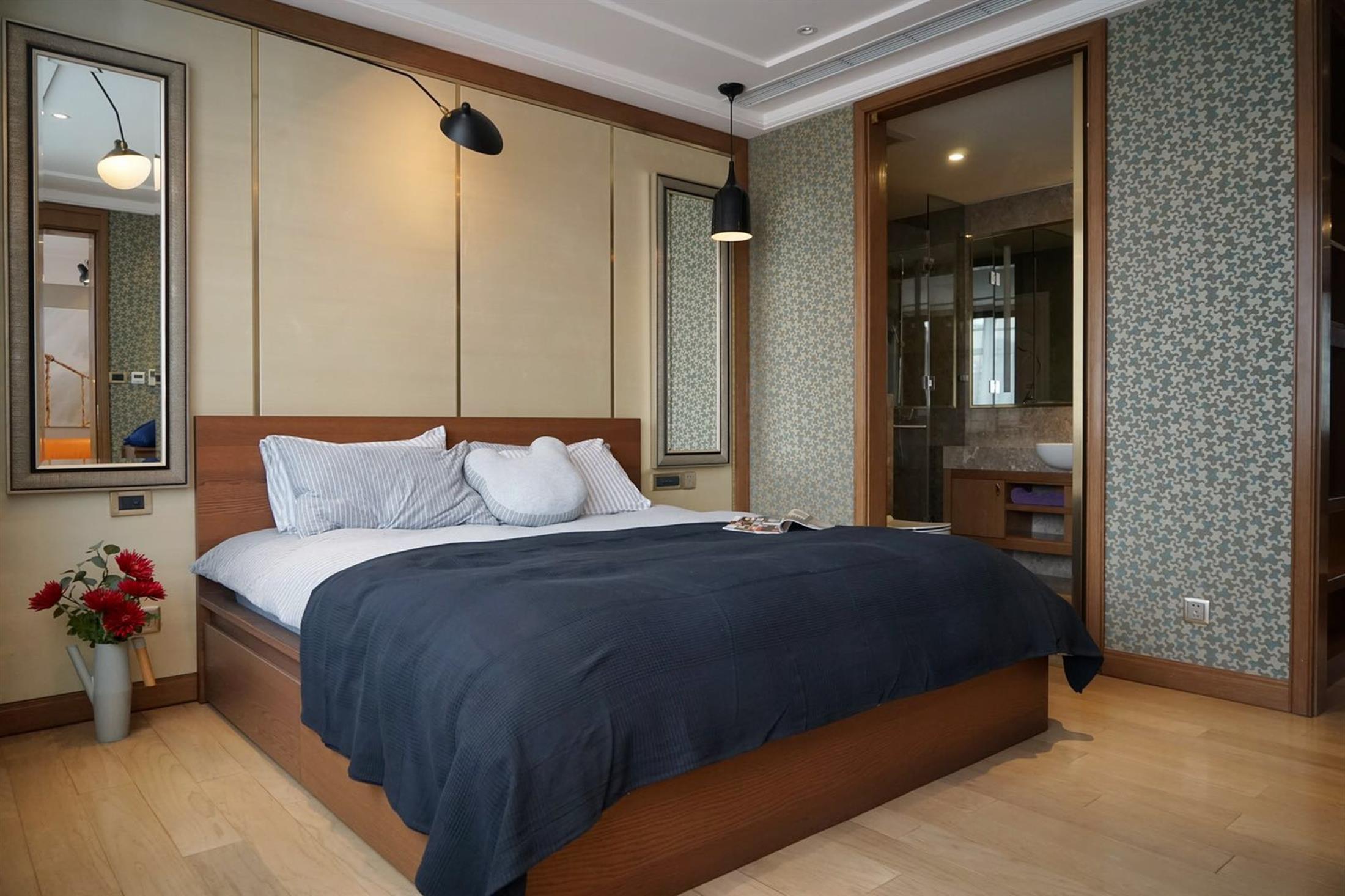 big bedroom Spacious Unique VIP Art-Deco FFC Apartment for Rent in Shanghai