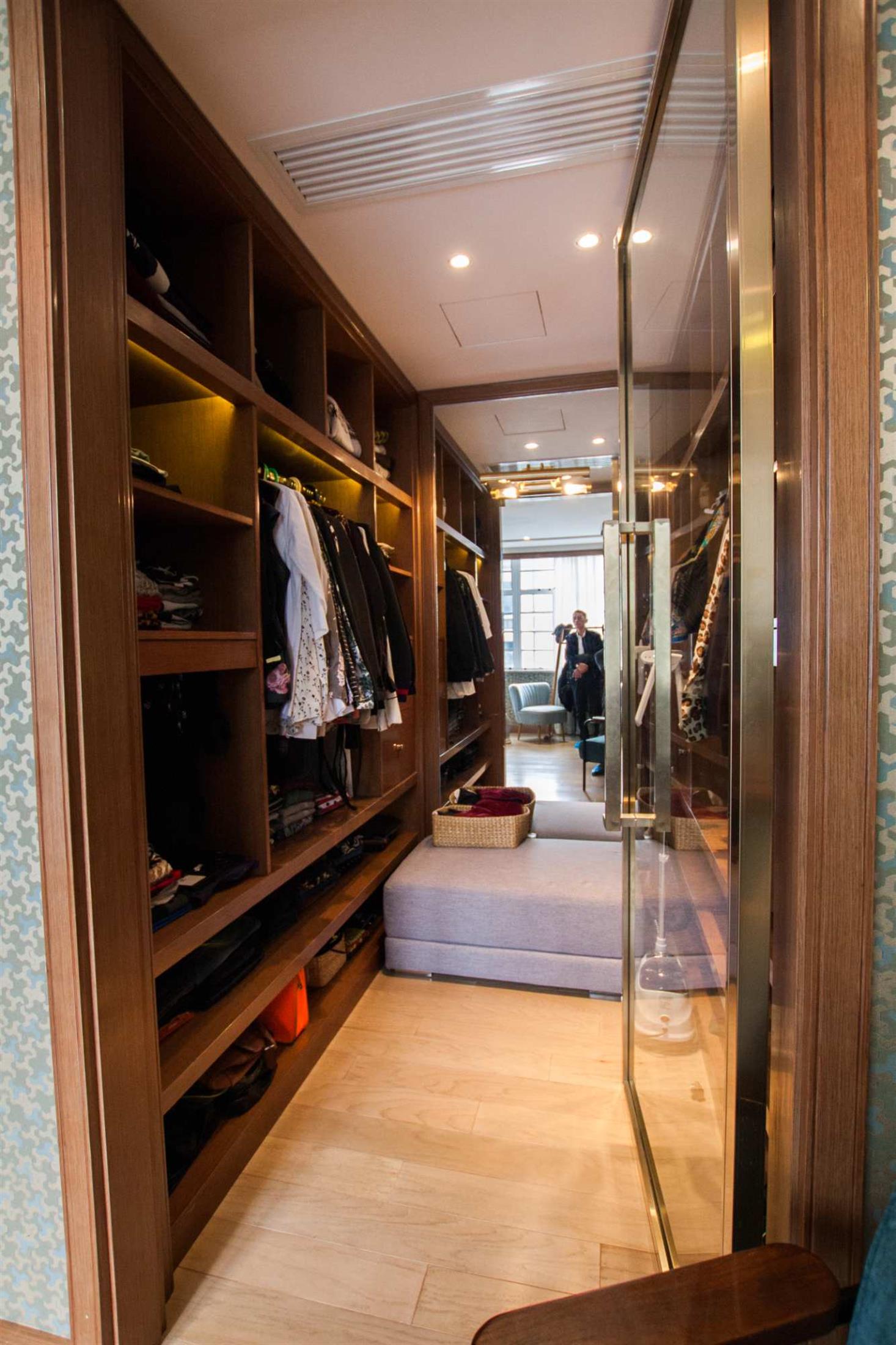 walk-in closet Spacious Unique VIP Art-Deco FFC Apartment for Rent in Shanghai