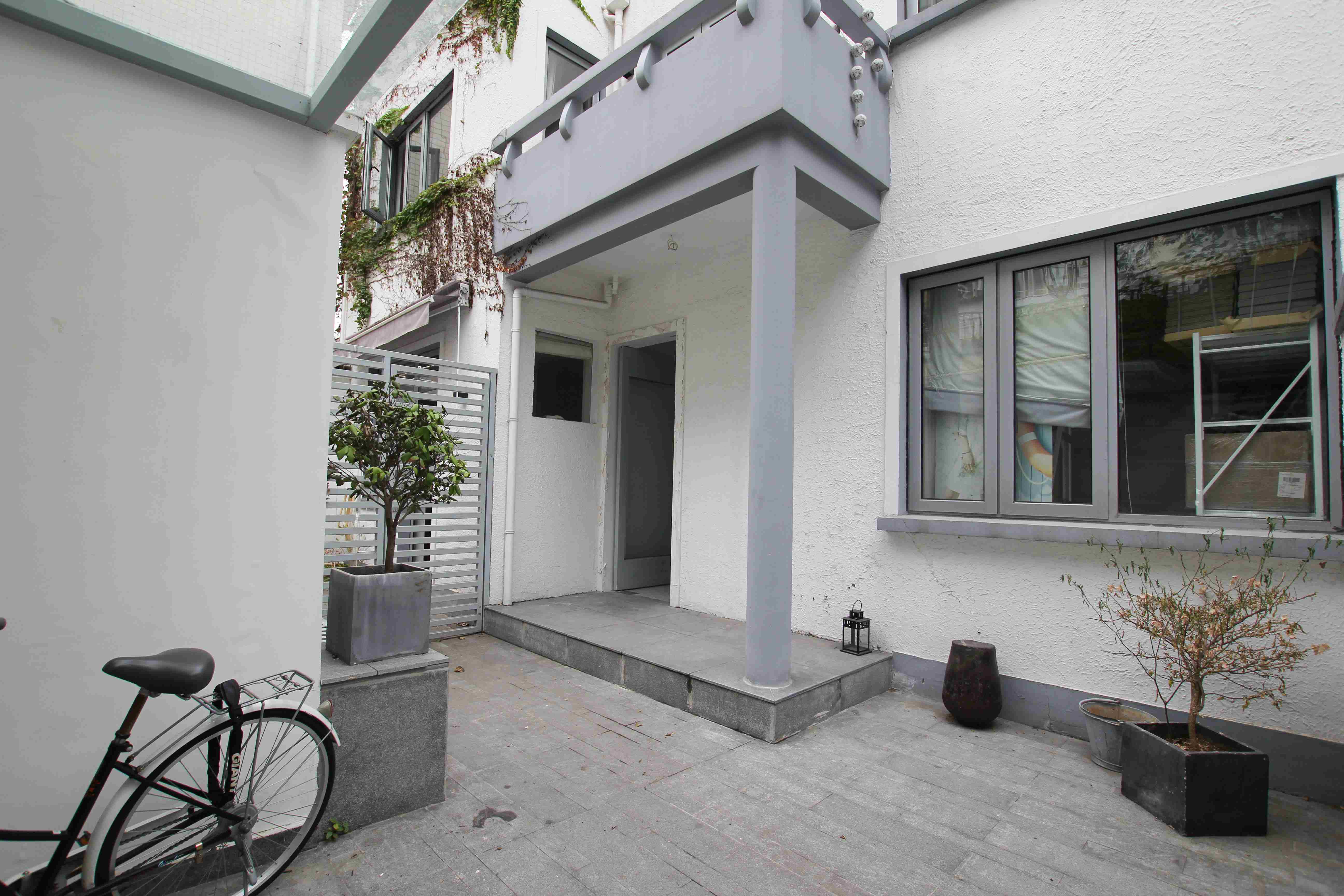 open courtyard Entire Spacious 2F Apt in Renovated FFC Lane House for Rent in Shanghai