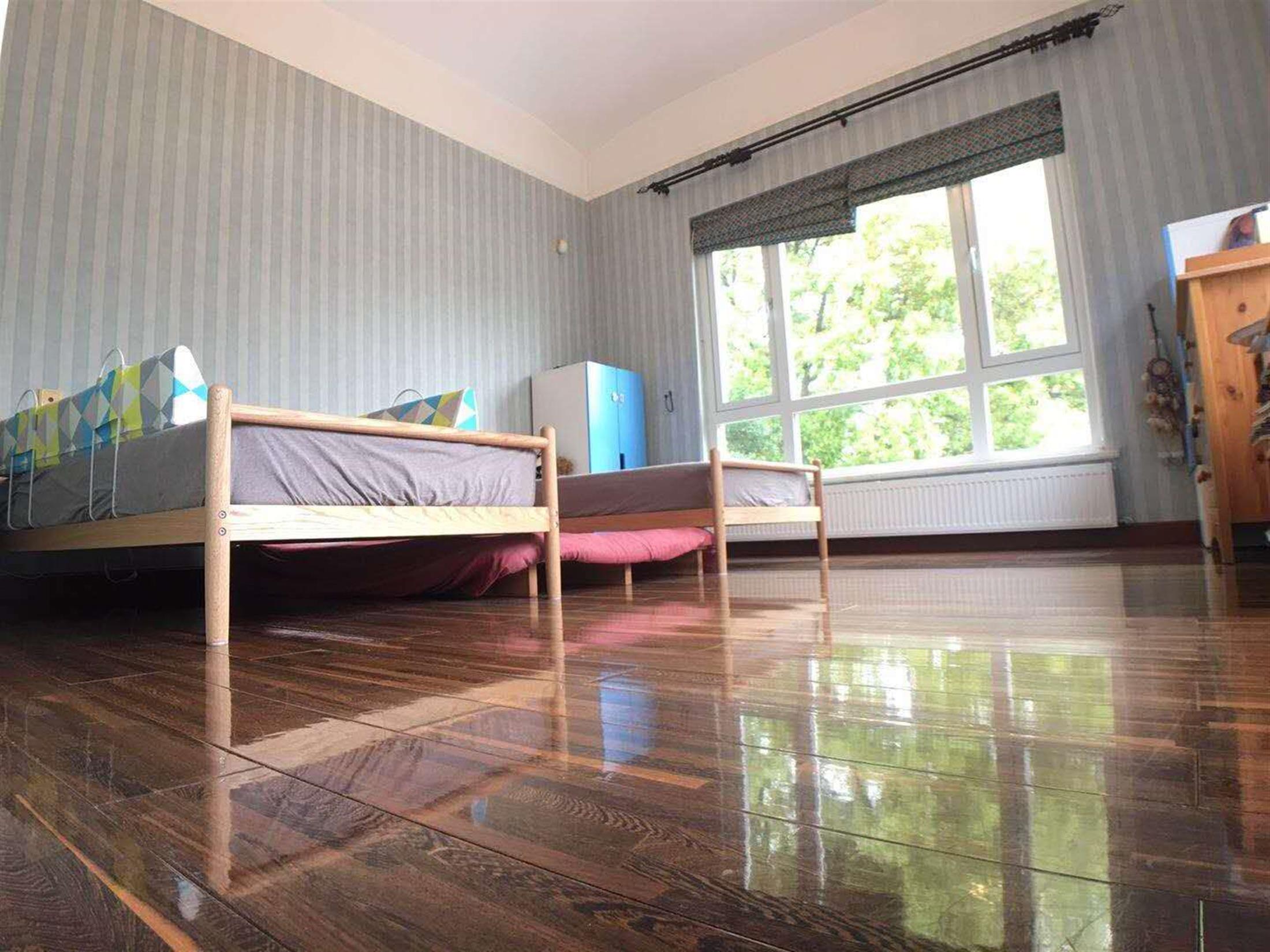 sunny bedroom Large House in Qingpu