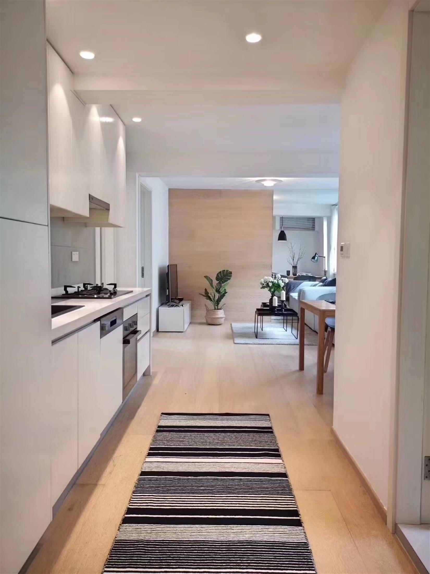 Open Kitchen Renovated Bright FFC Apt for Rent in Shanghai