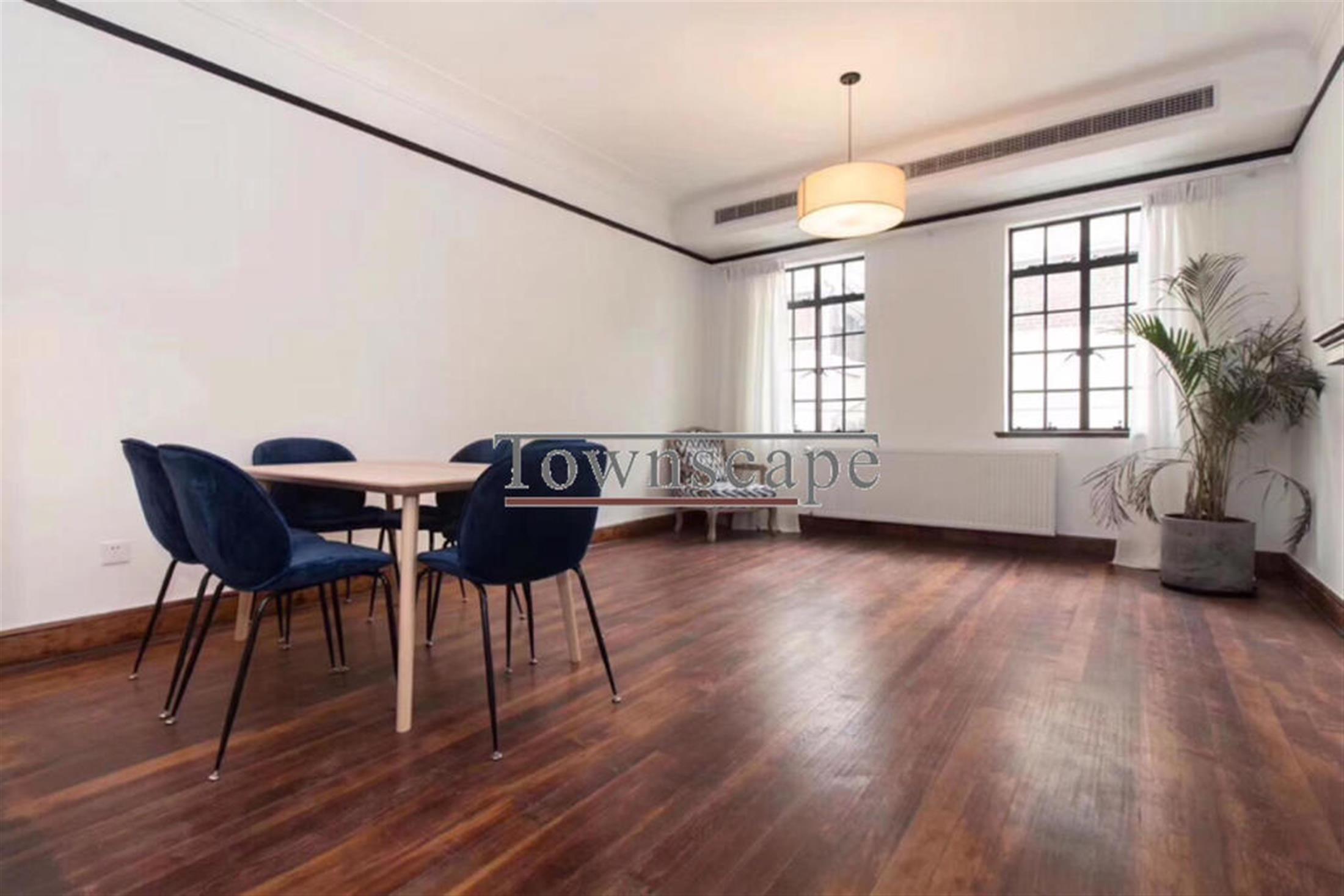 Open Living Space Spacious Renovated FFC Duplex Lane House Apartment for Rent in Shanghai