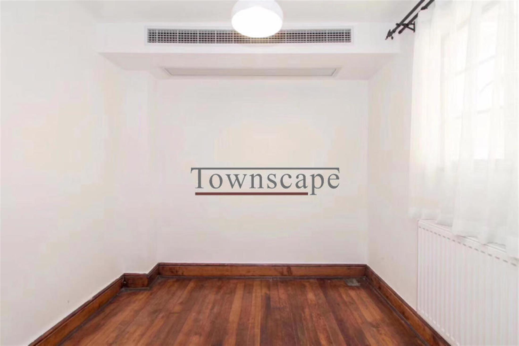 Nice room Spacious Renovated FFC Duplex Lane House Apartment for Rent in Shanghai
