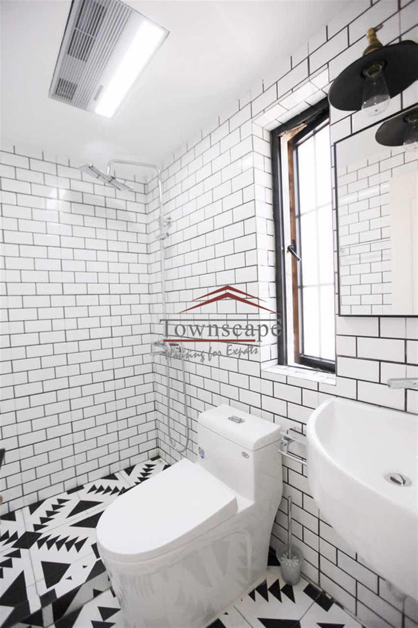 Clean Bathroom Bright XTD Duplex for Rent in Quiet Lane House