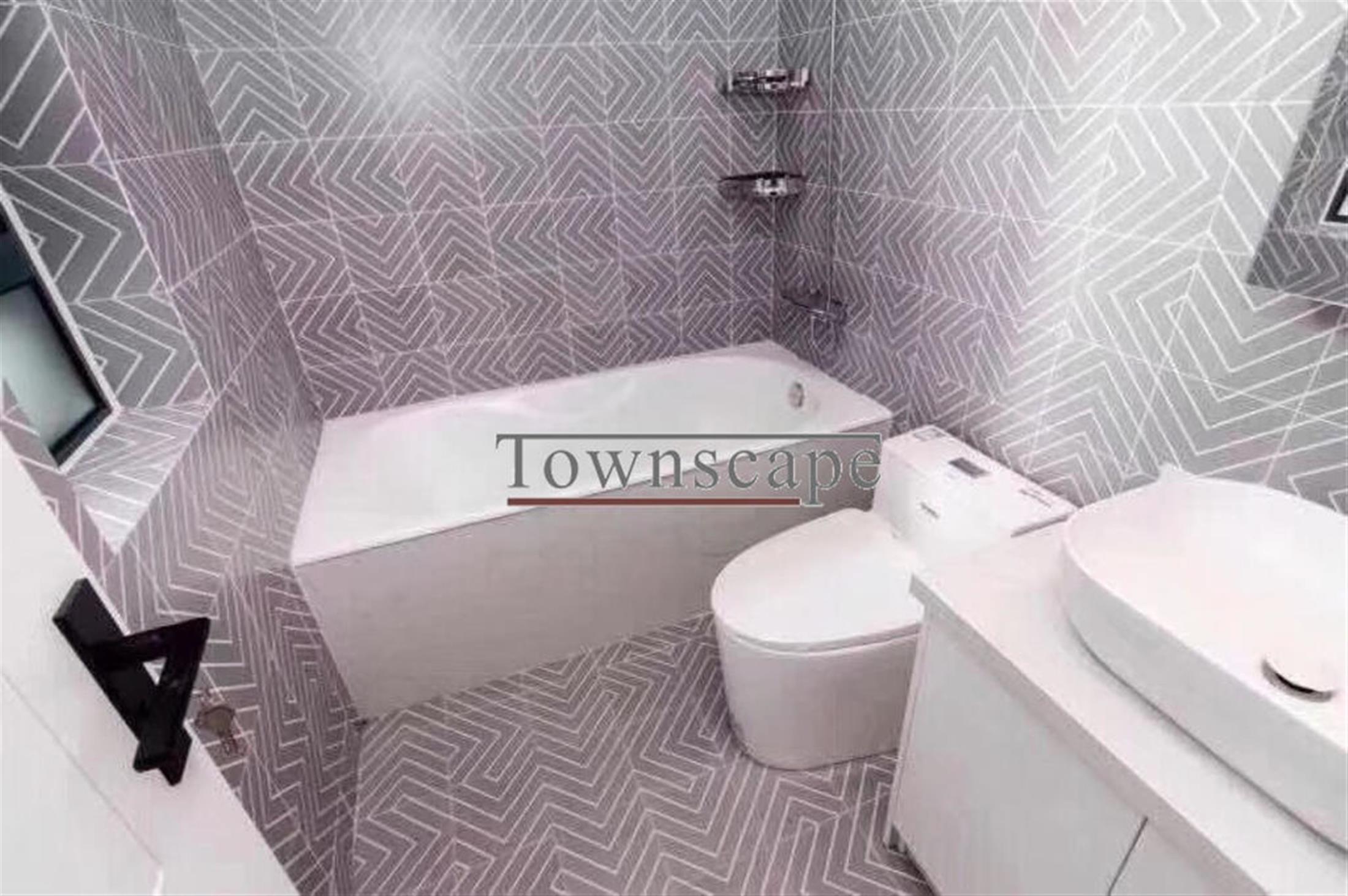 Bathtub Spacious Renovated FFC Courtyards Apartment w Great Views for Rent in Shanghai