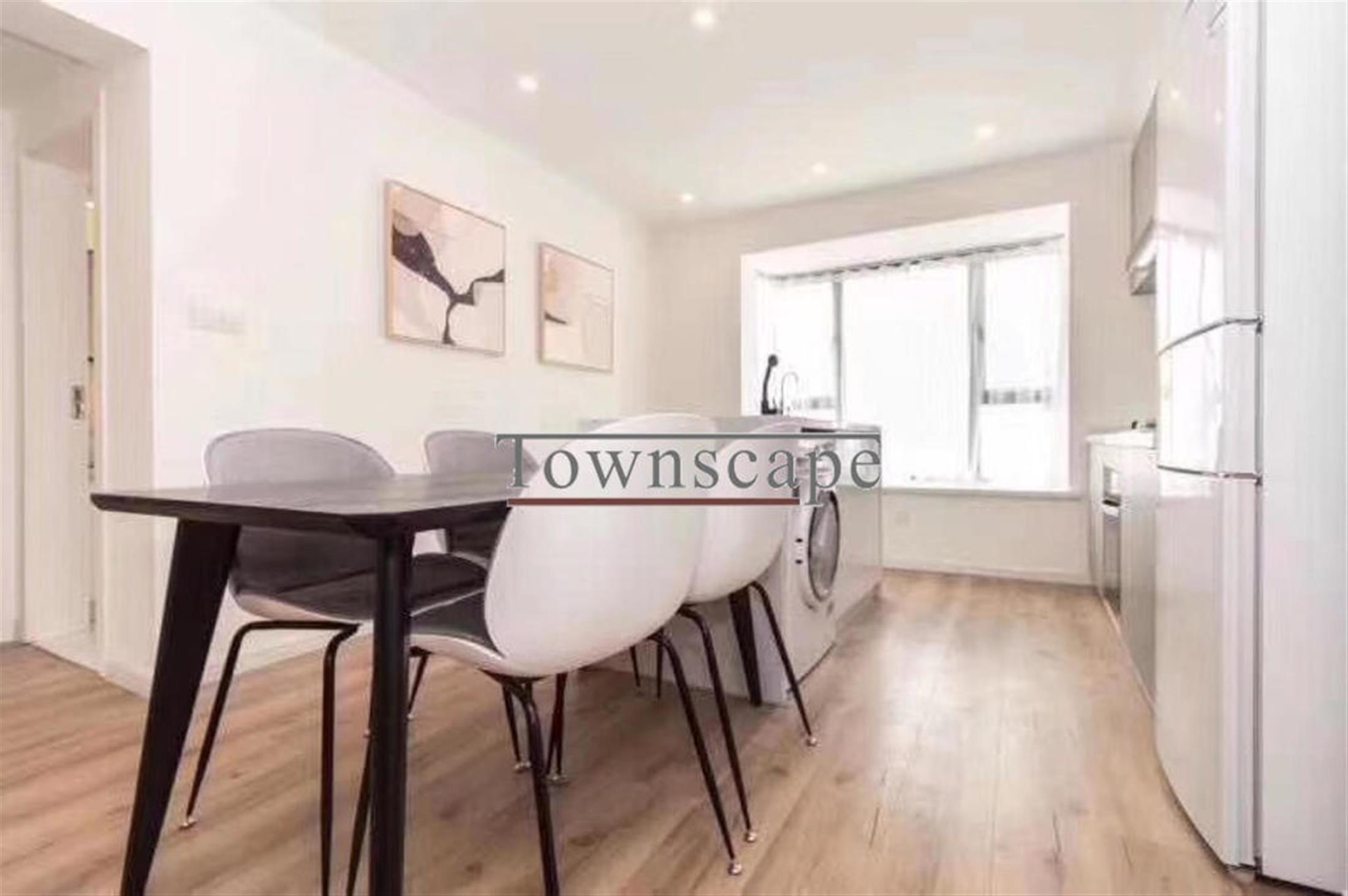 Spacious Renovated FFC Courtyards Apartment w Great Views for