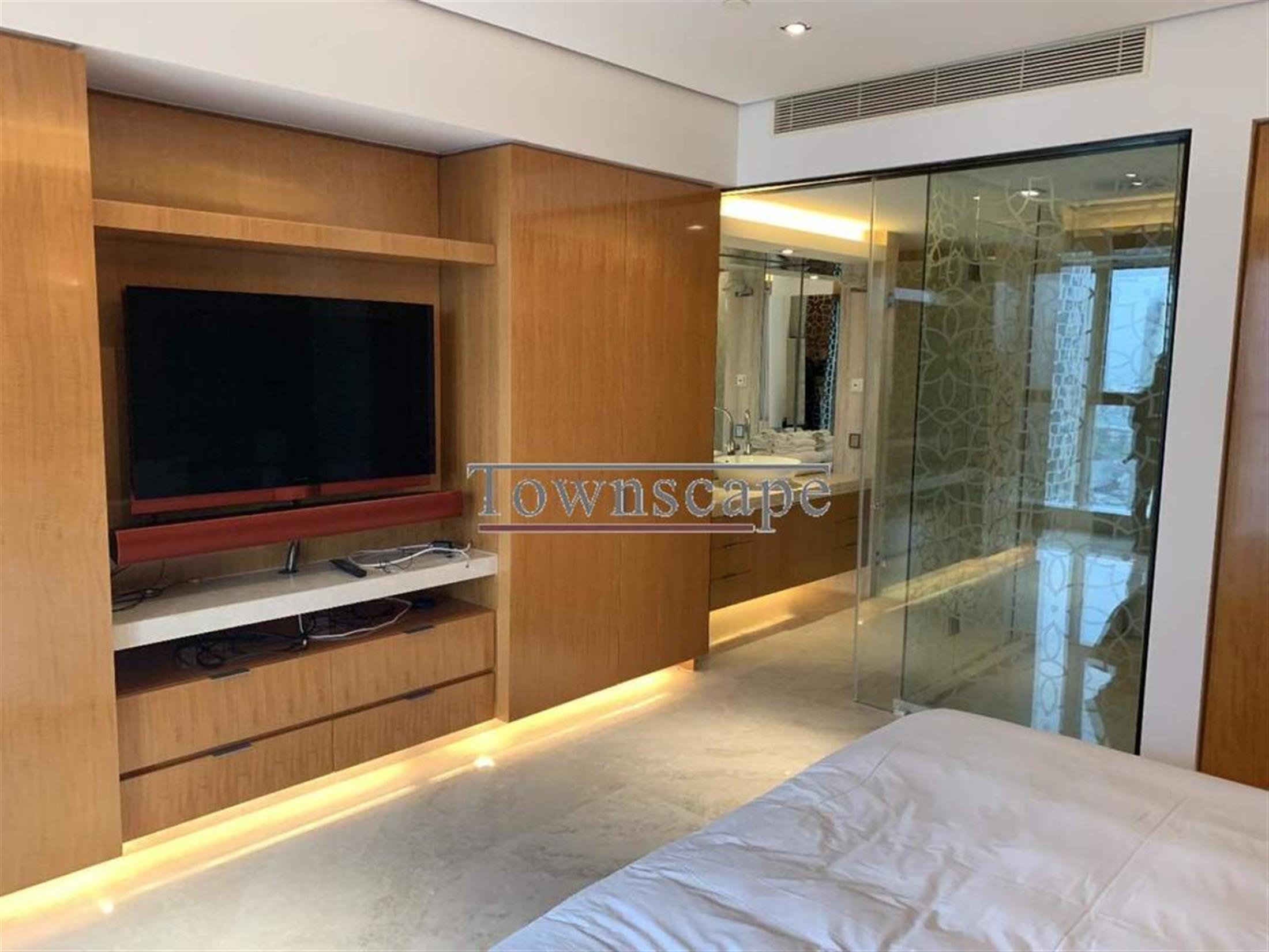 Nice decor Ultra-Lux Apartment in Top-end XTD Baccarat Residences for Rent in Shanghai