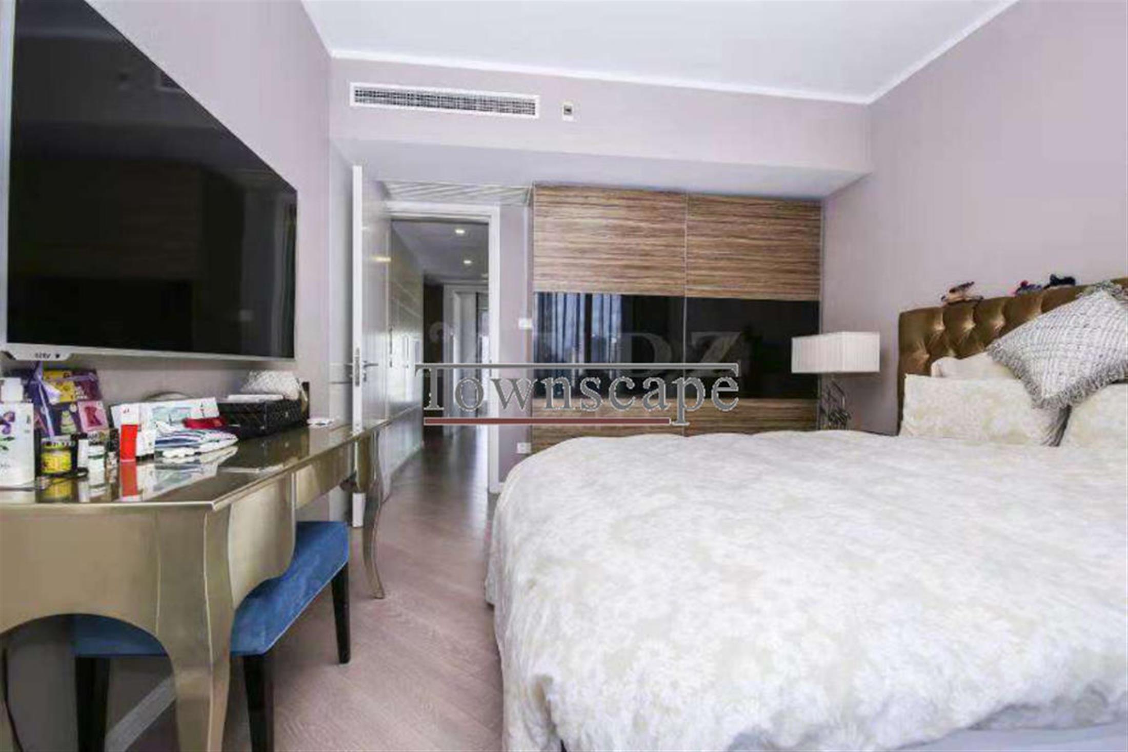 Bedroom Exquisite High-Quality Newly Renovated Xintiandi Casa Lakeville Apt for Rent