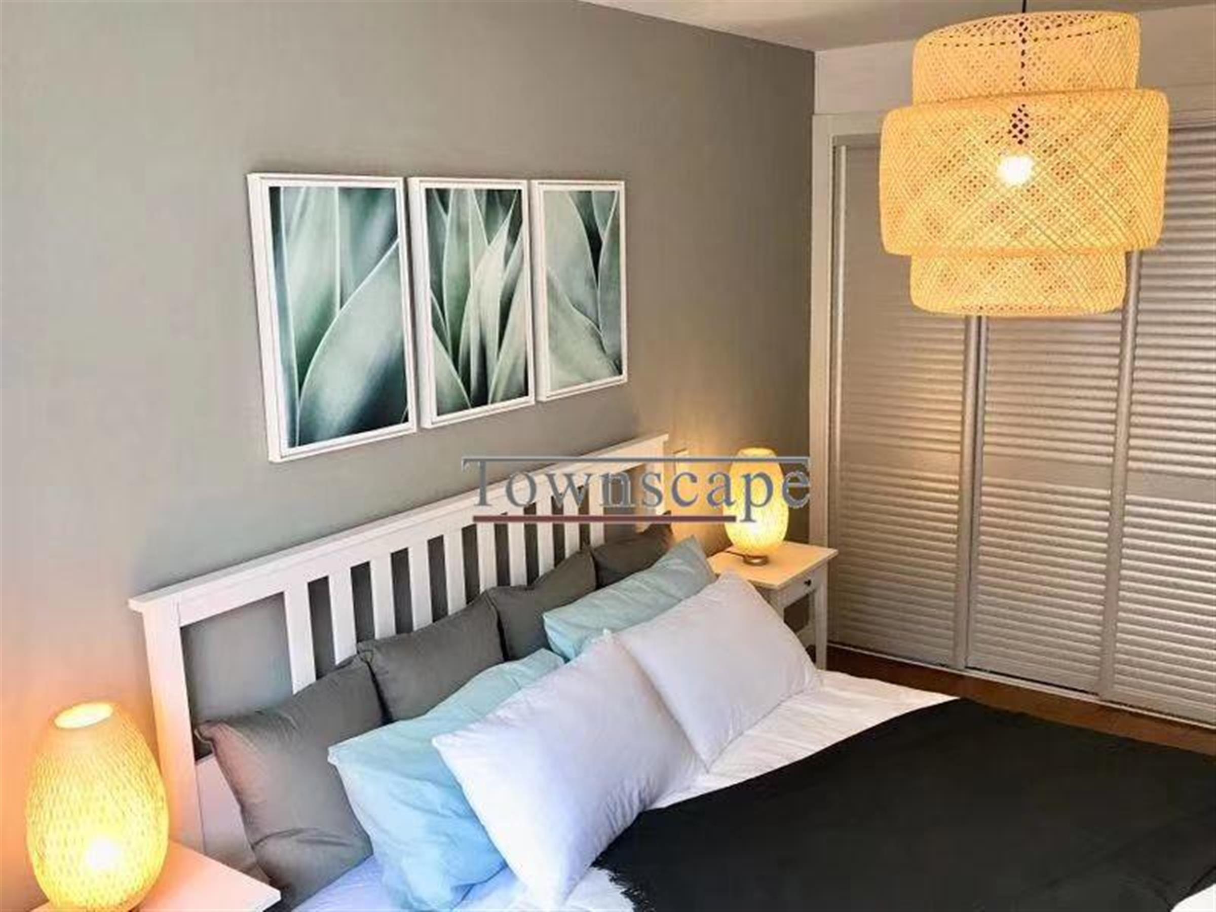 New furniture Newly Renovated Spacious FFC Apartment for Rent in Shanghai