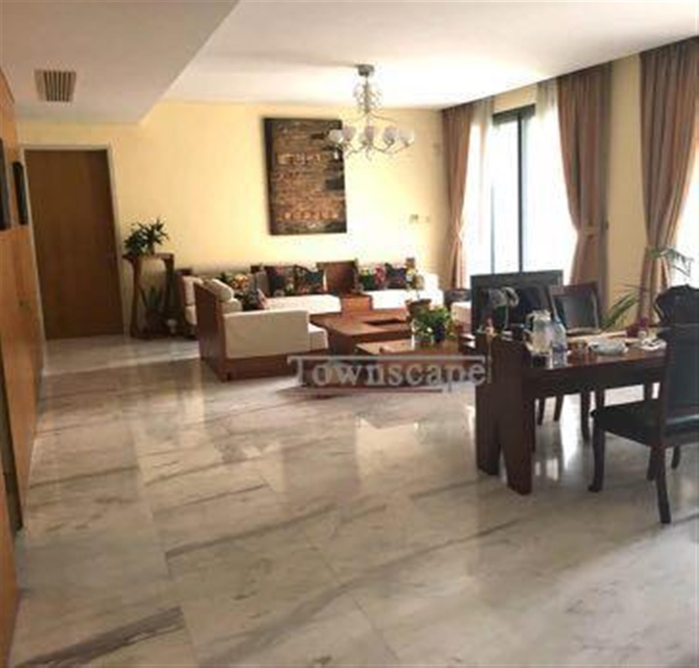 Huge 1F Qingpu Apartment w 2 Gardens for Rent in Shanghai