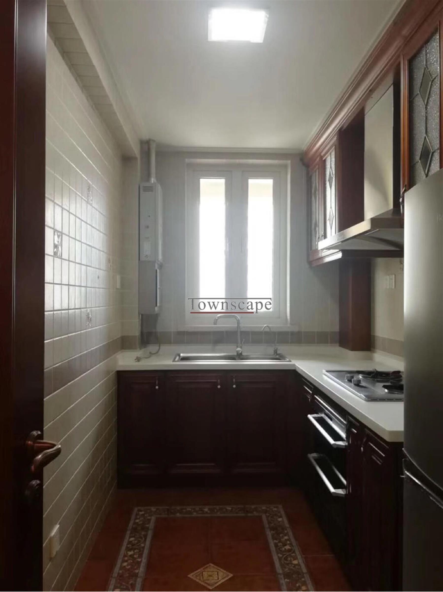 Bright Kitchen Spacious Apartment in Popular Modern High-end Jing’an Compound for Rent