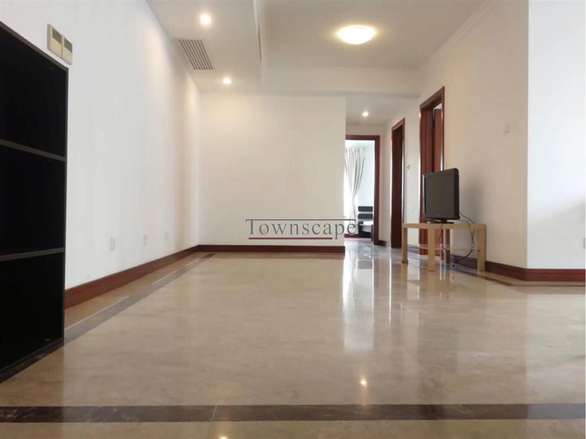 open apartment Spacious Apartment in Popular Modern High-end Jing’an Compound for Rent
