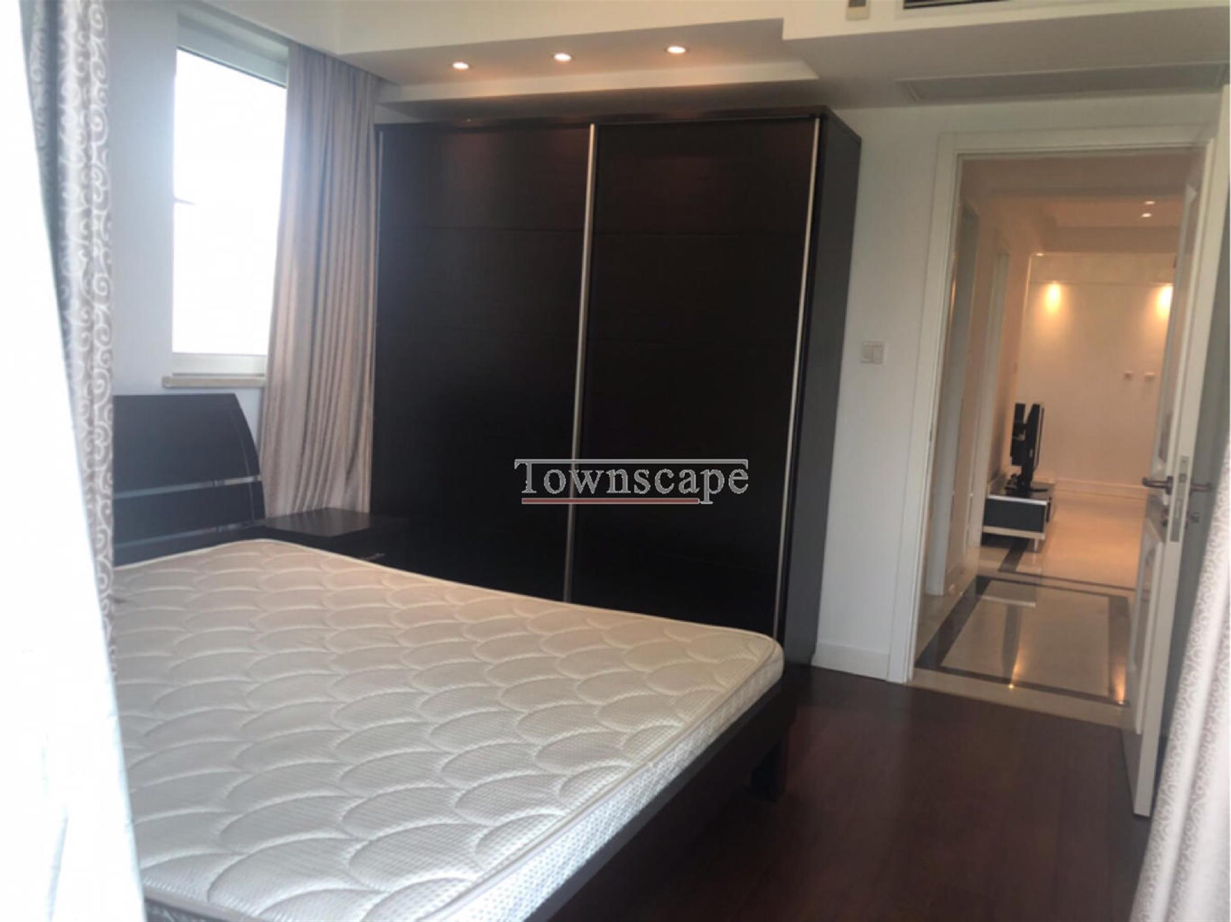 big bedroom Large Apartment in Modern Popular High-end Jing’an Compound for Rent