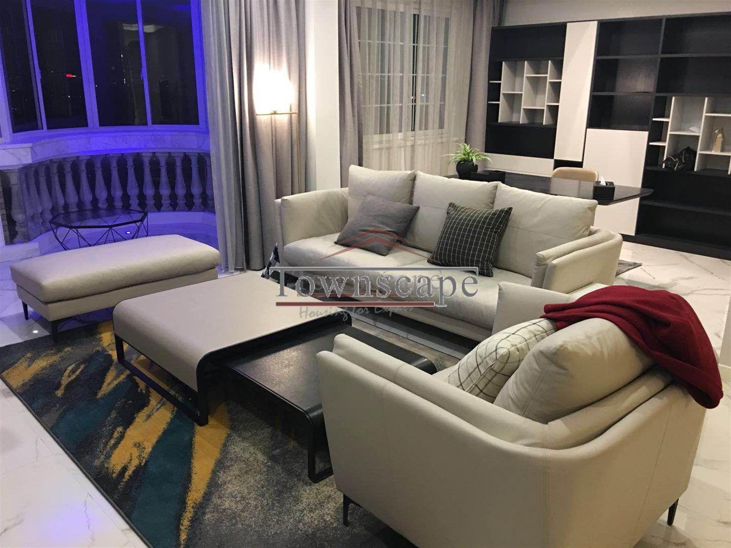 large living room Exclusive Ultra-Lux 3-Floor Hongqiao Penthouse nr LaoWaiJie & Gubei