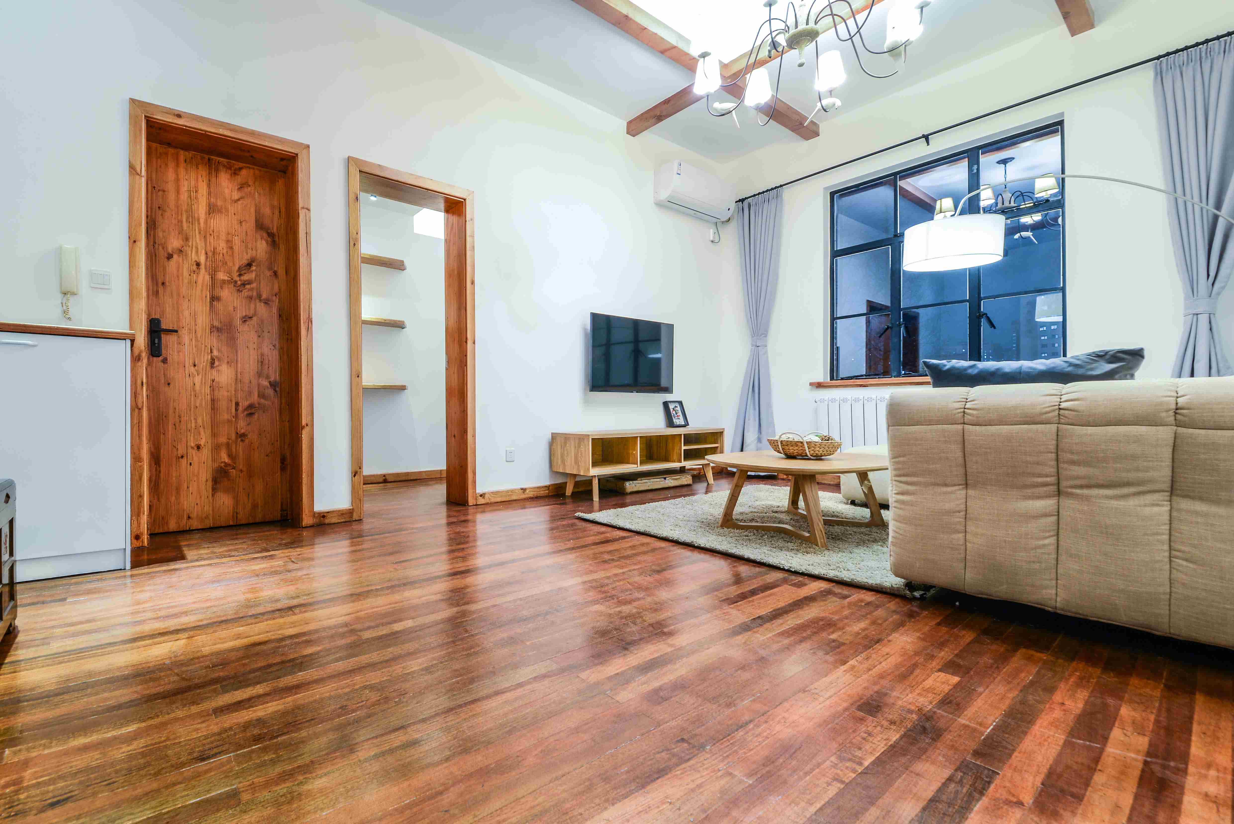 Beautiful decor and floors Pretty Bright Large Apartment for Rent in Jing’an Walk-up