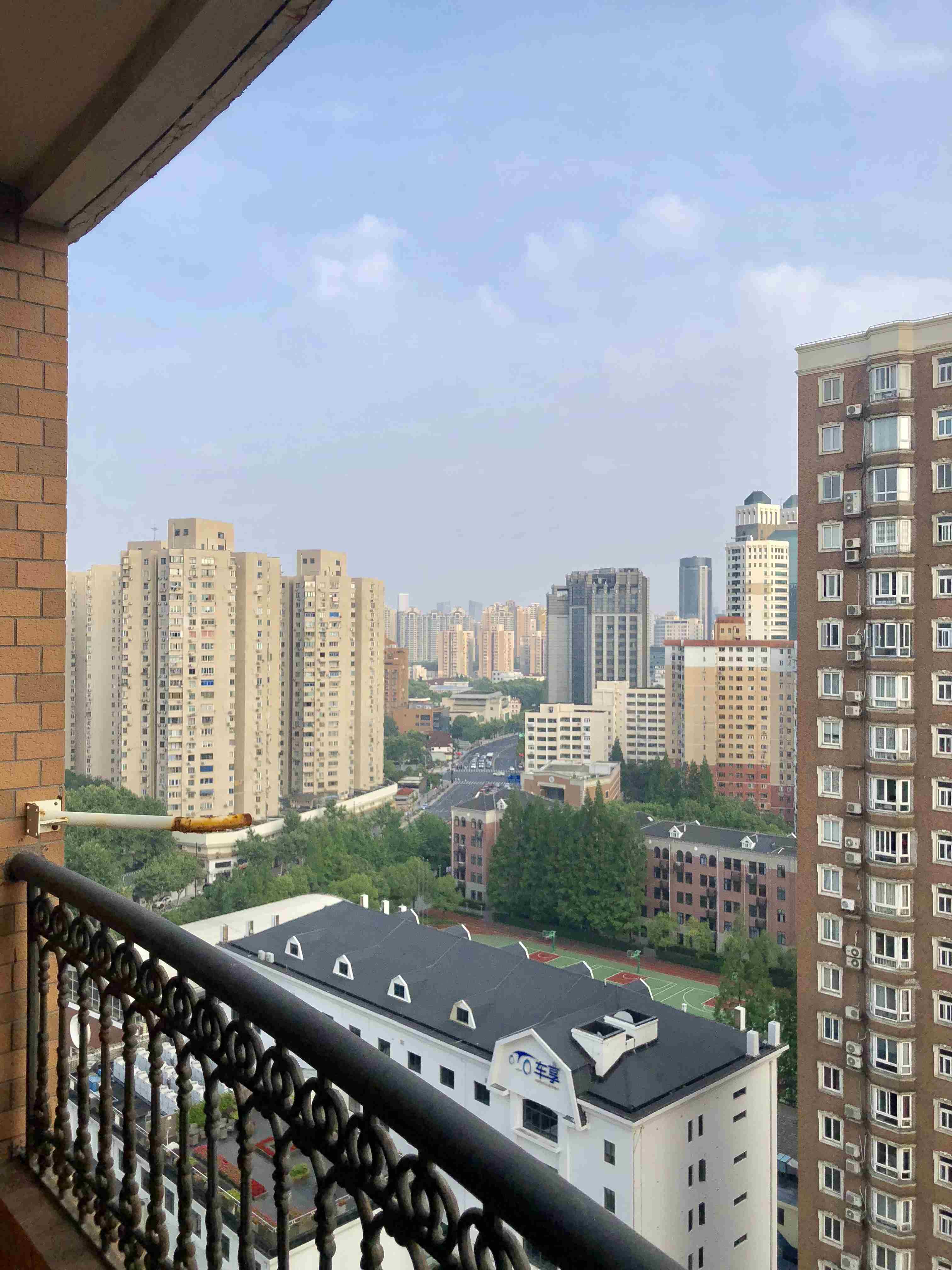balcony views Apt w Great Views and Location for Rent nr Shanghai
