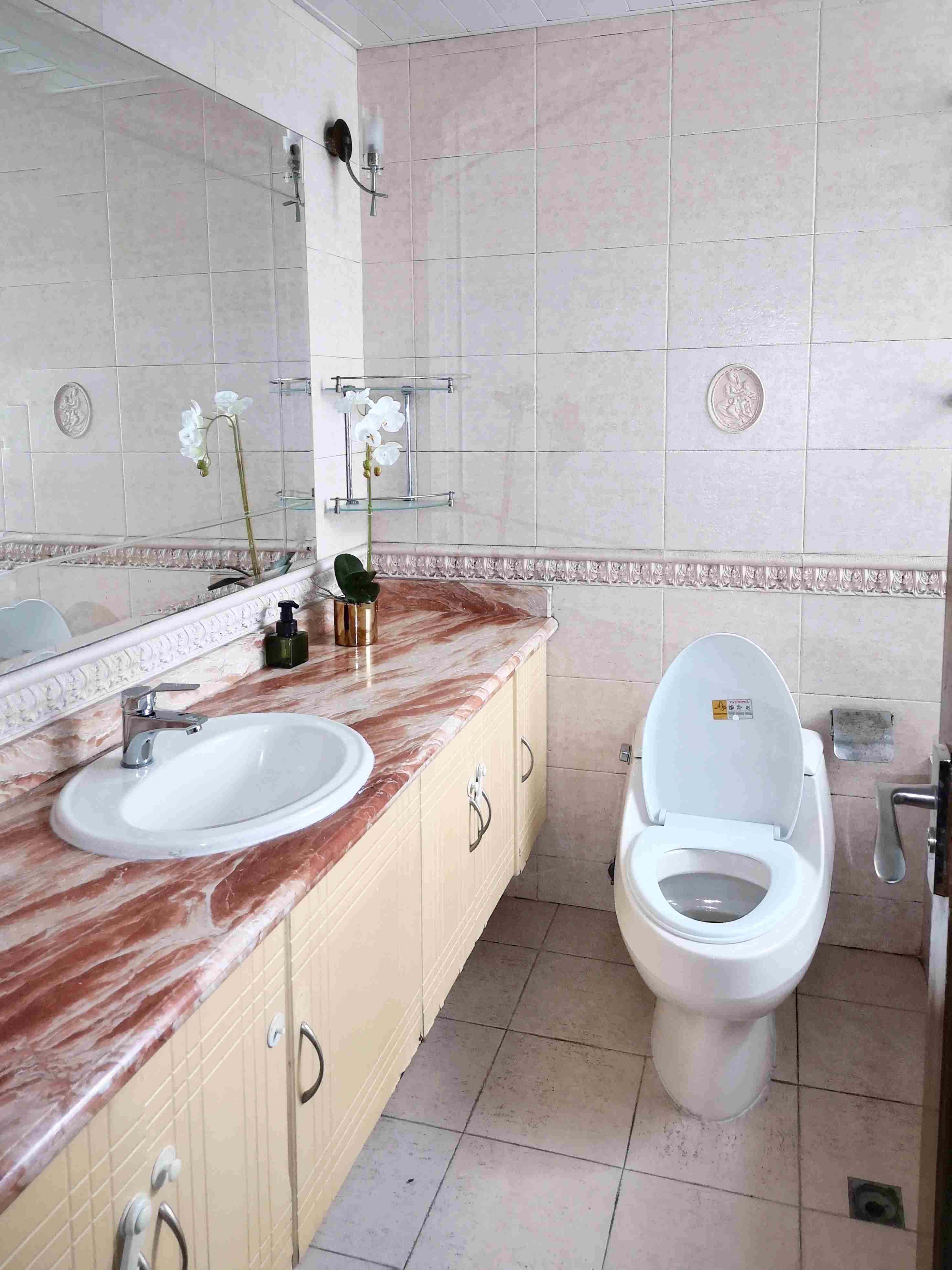 clean bathroom Bright Spacious 3BR Apt for Rent nr Suzhou Creek in Shanghai