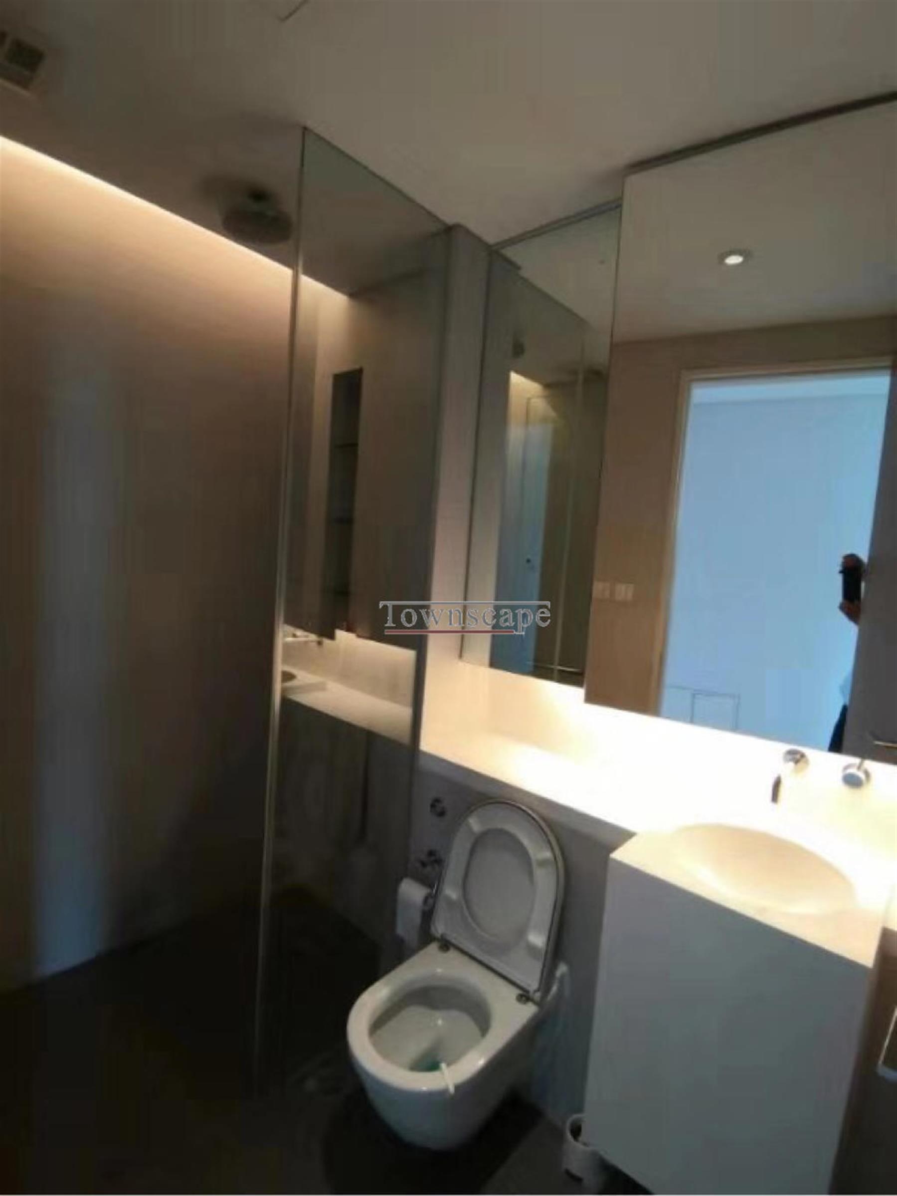 clean bathroom 4BR Lakeside Villas Apartment for Rent near French/German Schools