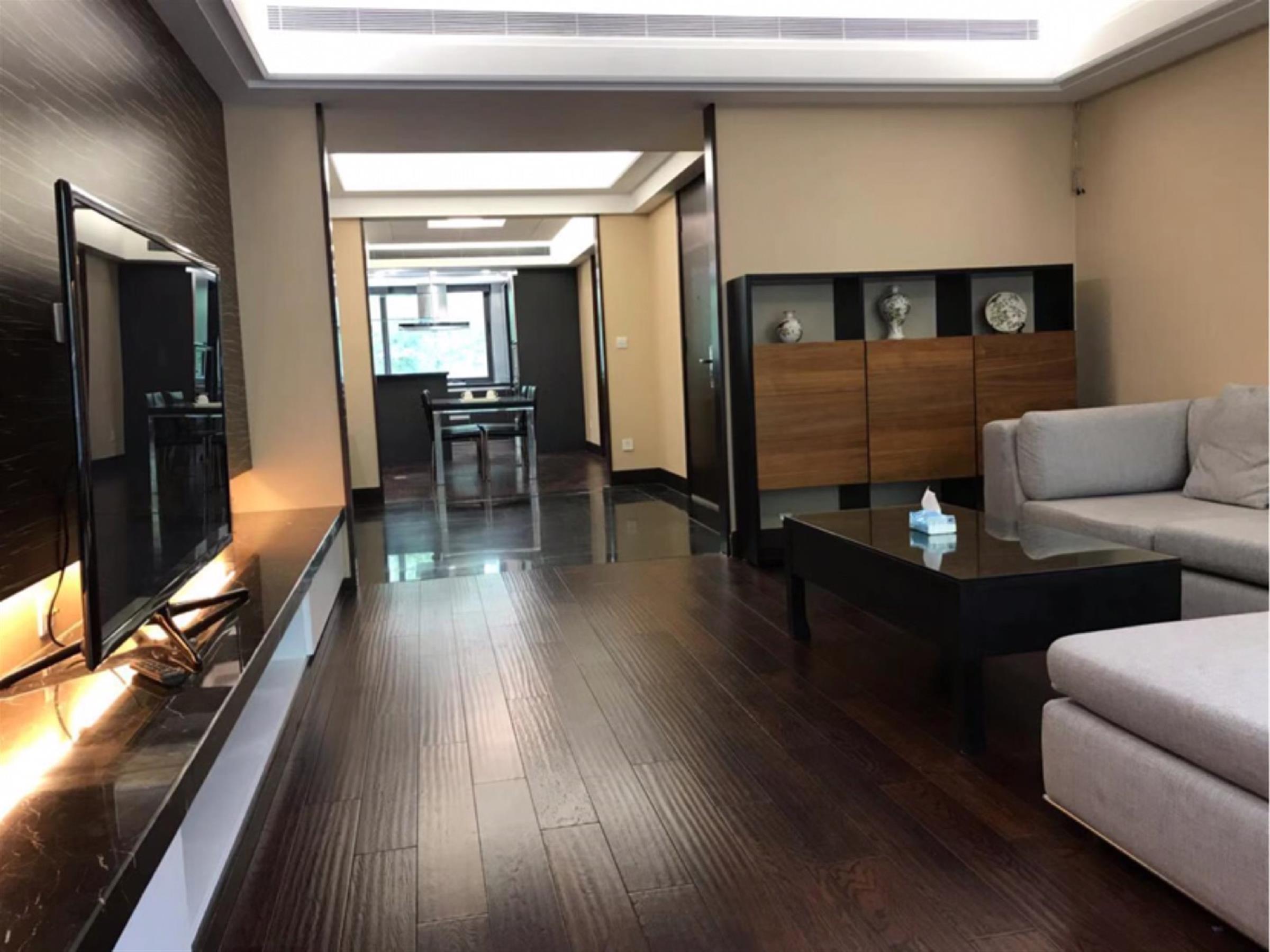 New Spacious Lux 4BR Jing'an Apt for Rent w Big Balcony