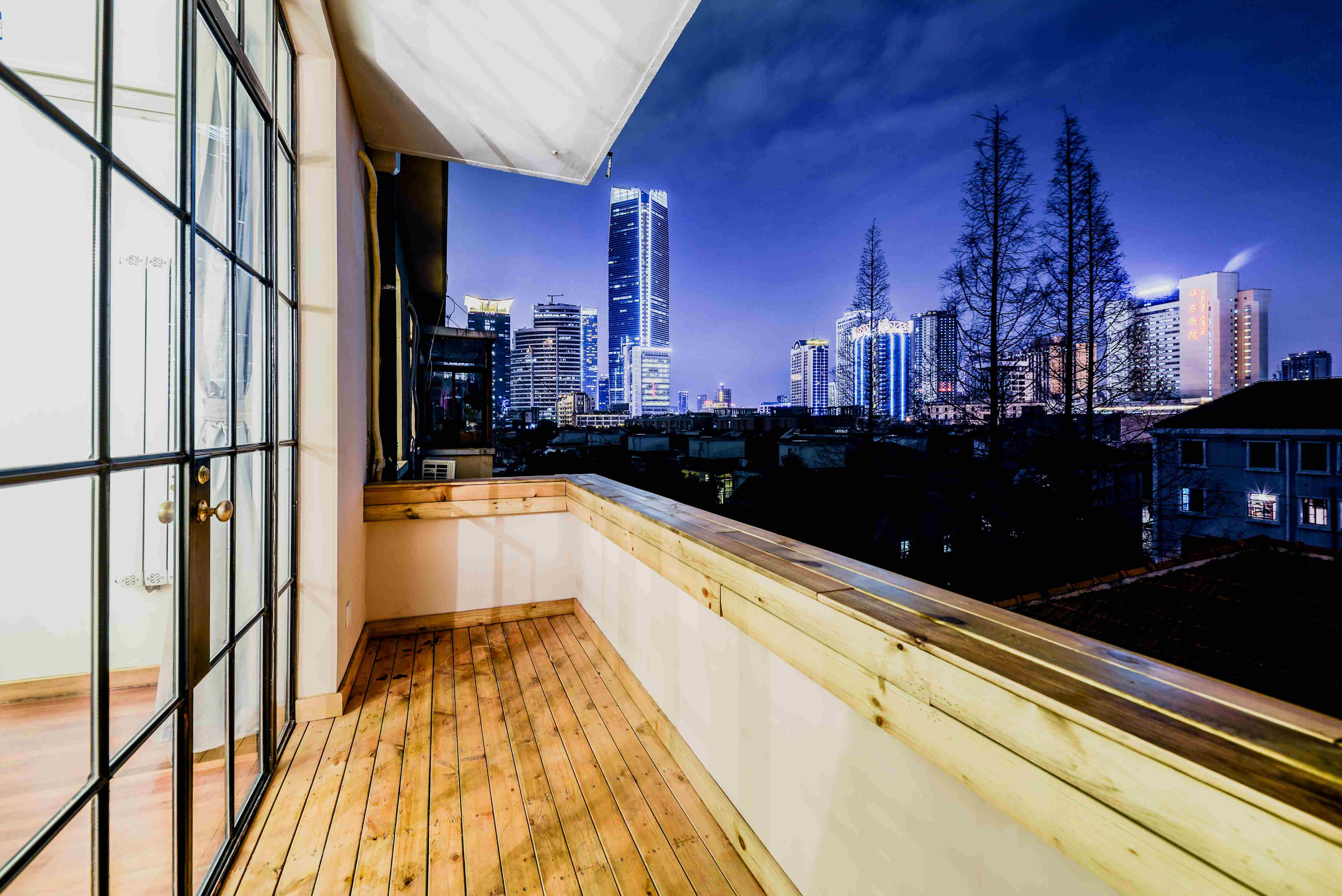 Shanghai Apartments F