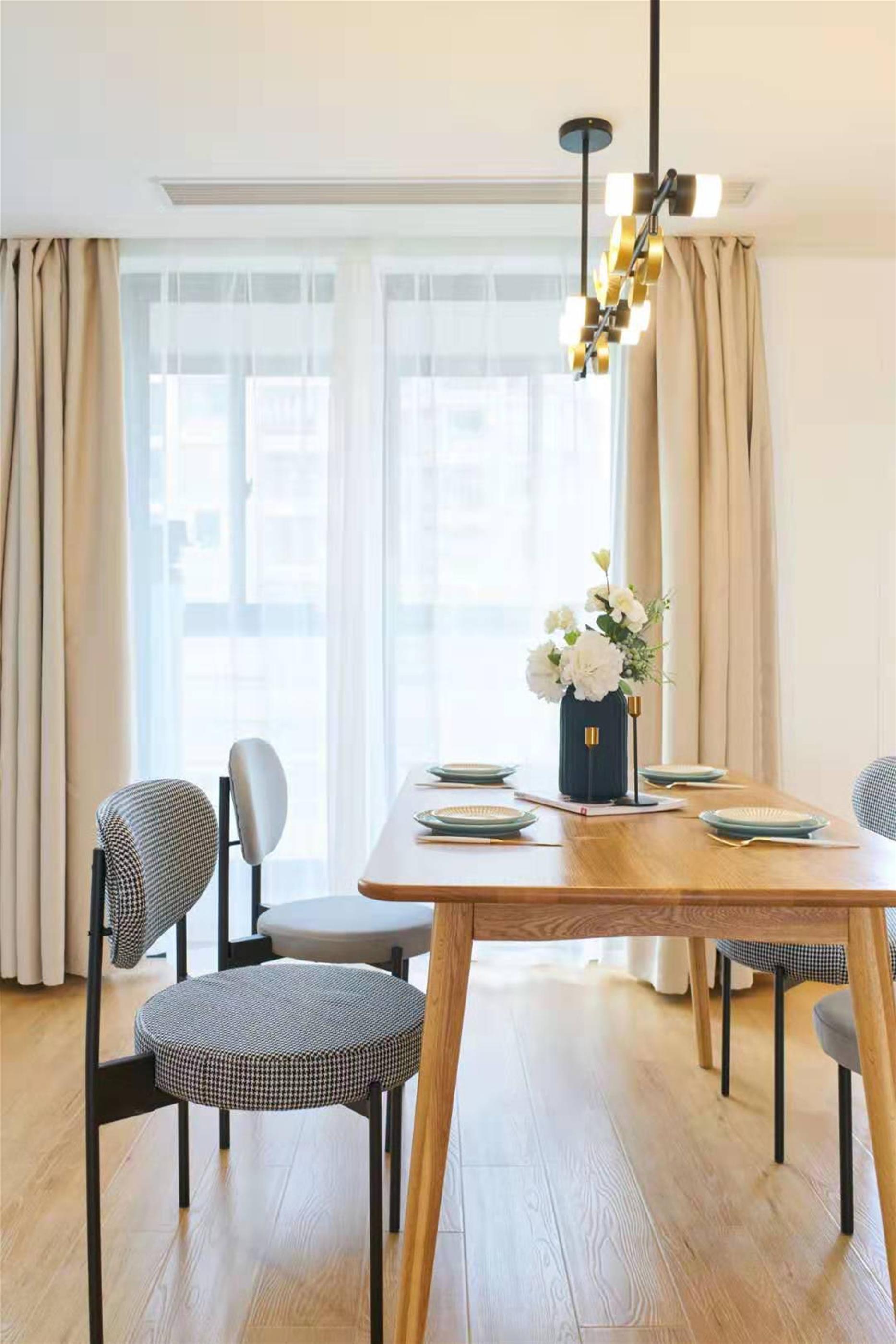 bright dining area Modern 3BR Apt w Fantastic River View nr LN 4,8 for Rent in Shanghai